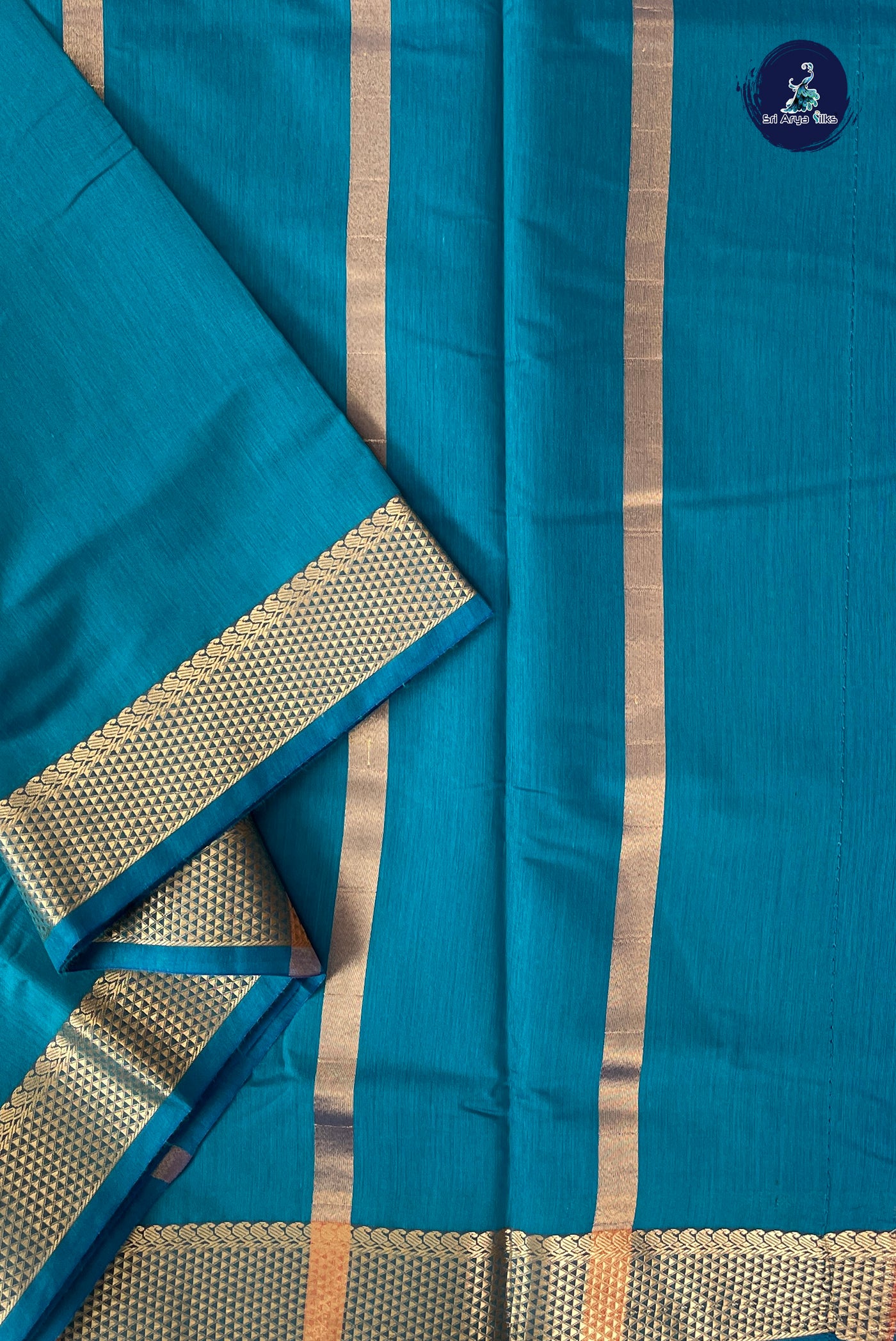 Sapphire Green Madisar Semi Silk Cotton Saree With Plain Pattern