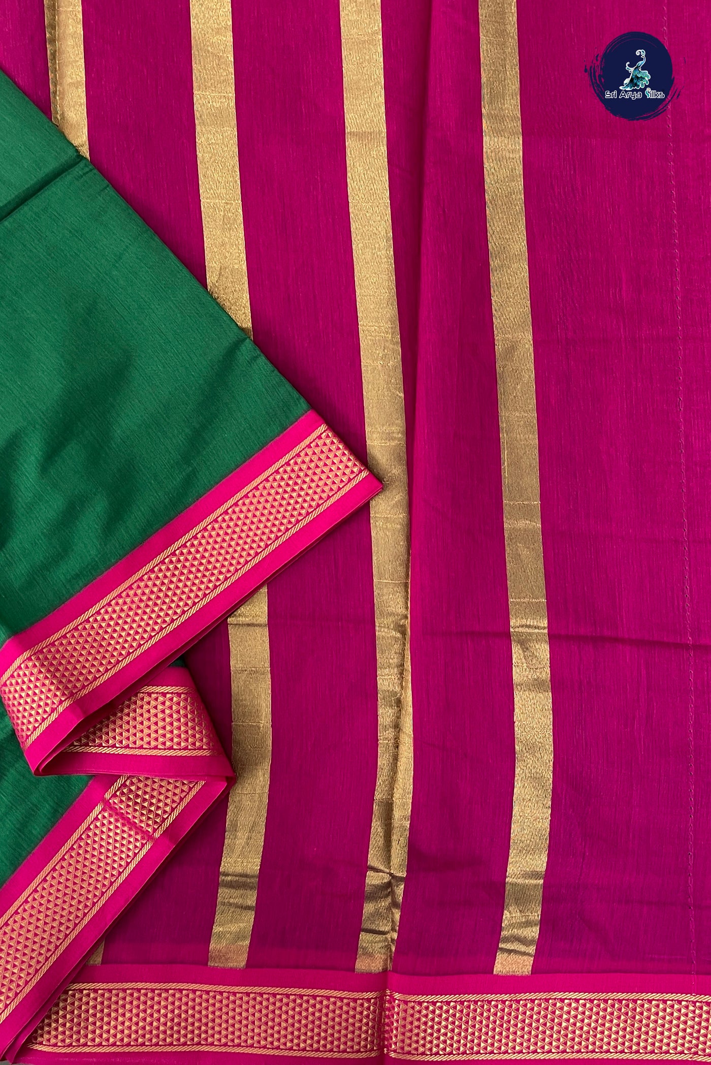 Green Madisar Semi Silk Cotton Saree With Plain Pattern
