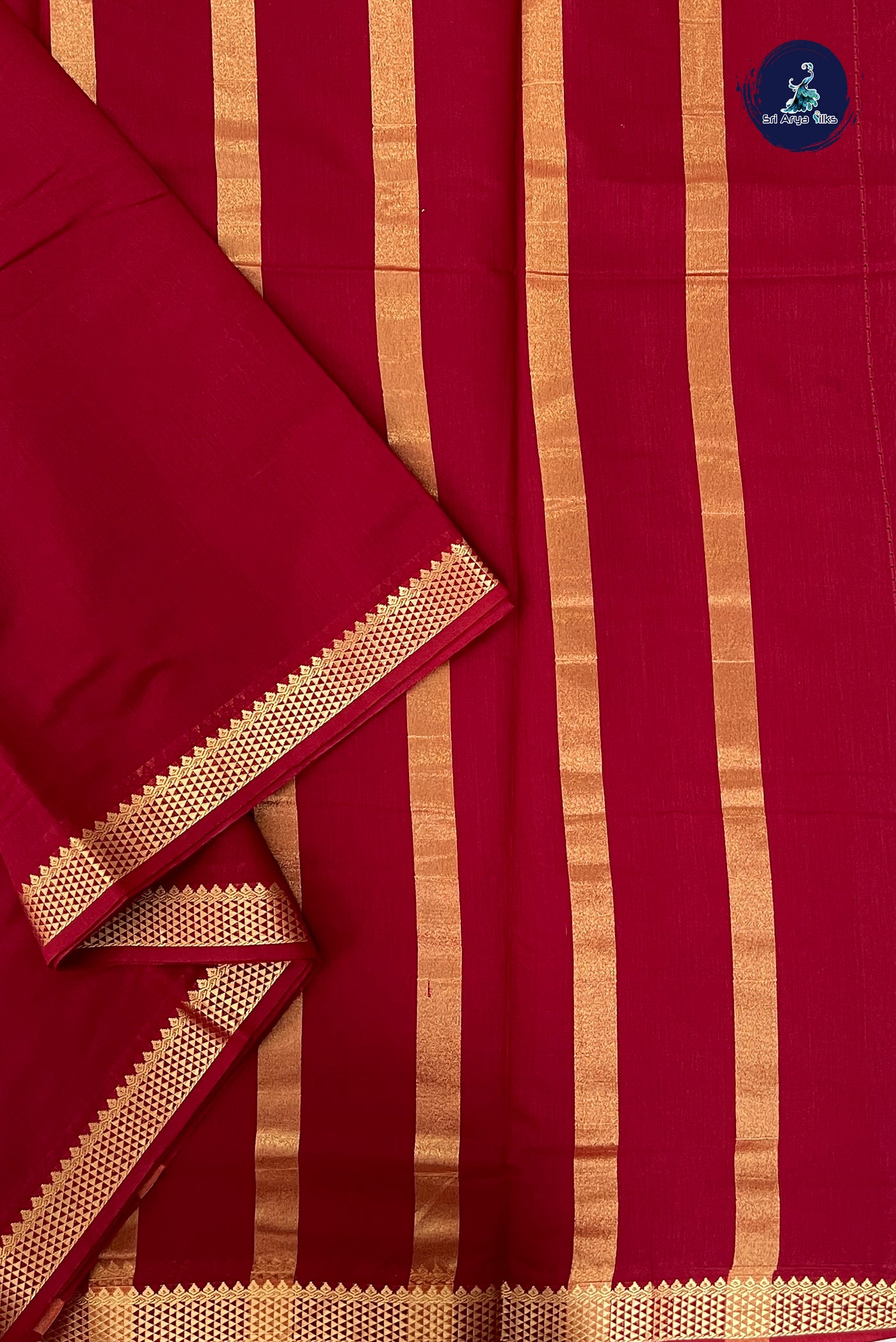 Maroon Madisar Semi Silk Cotton Saree With Plain Pattern