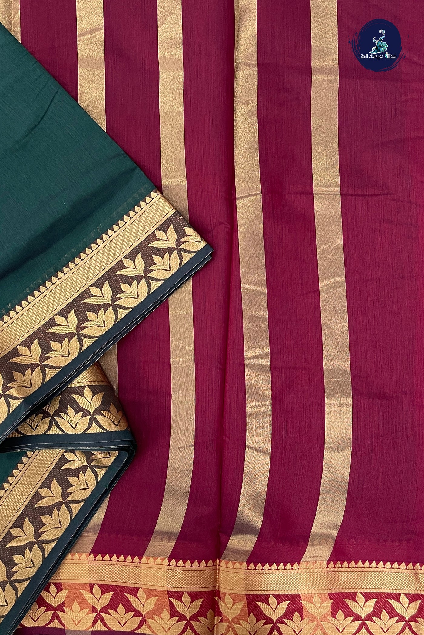 Dark Green Madisar Semi Silk Cotton Saree With Plain Pattern