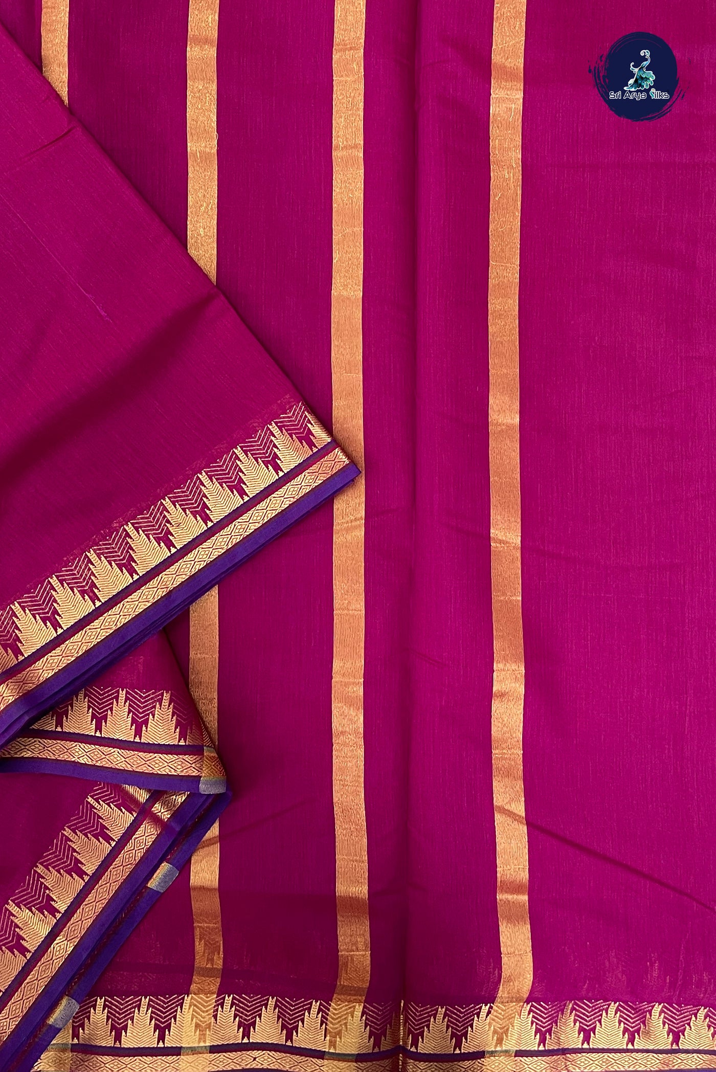 Dark Pink Madisar Semi Silk Cotton Saree With Plain Pattern
