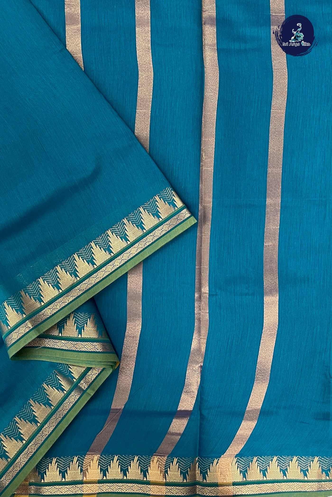 Sapphire Green Madisar Semi Silk Cotton Saree With Plain Pattern
