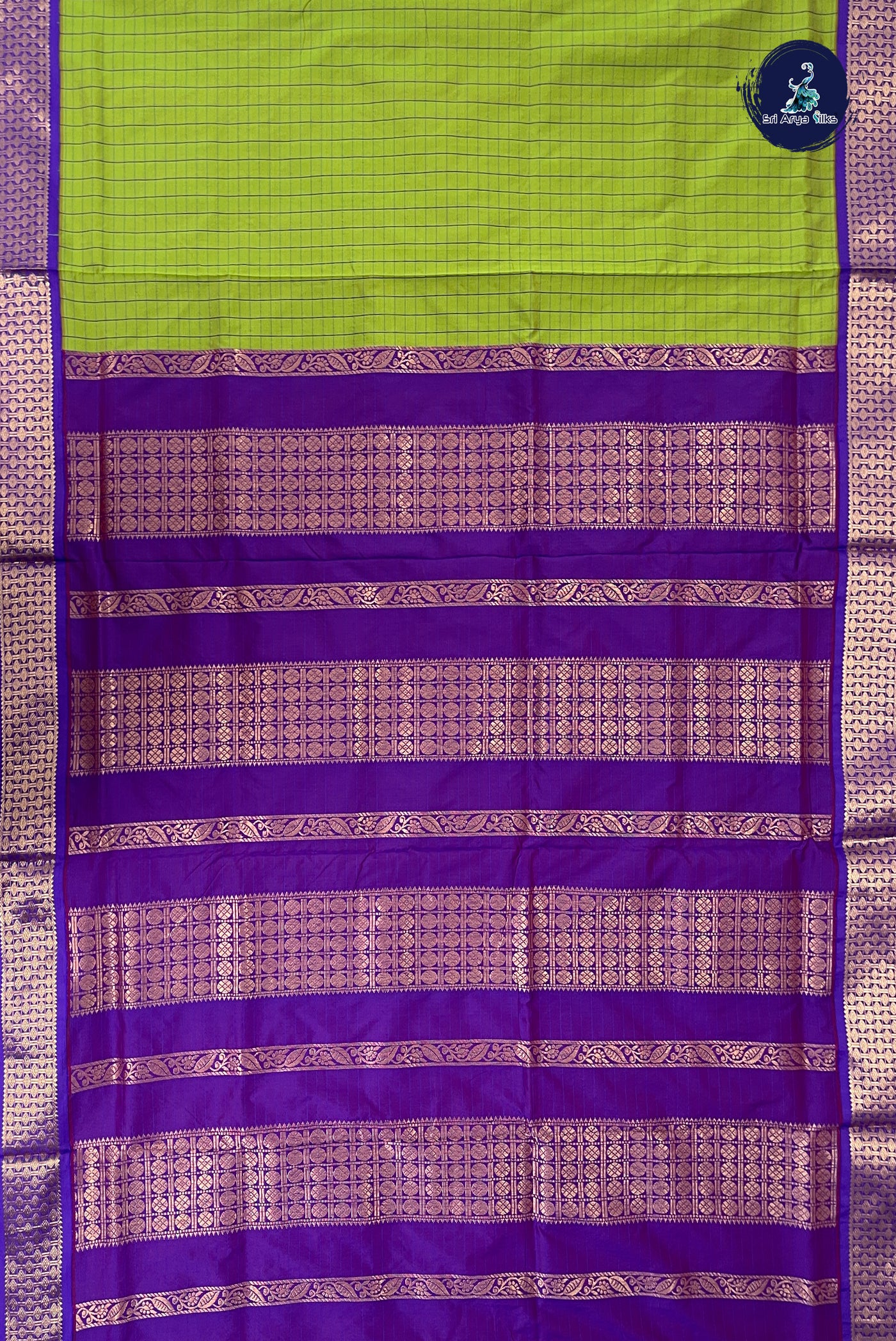 Parrot Green Madisar Semi Silk Saree With Checked Pattern