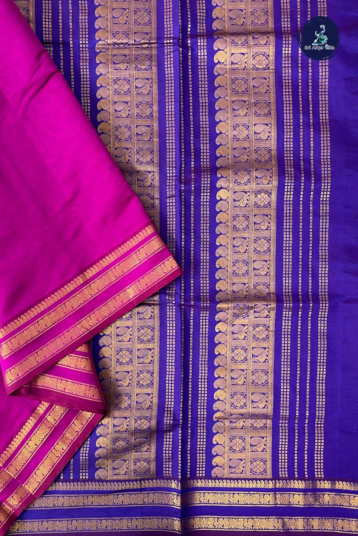 Magenta Half Pure Madisar Silk Cotton Saree With Plain Pattern