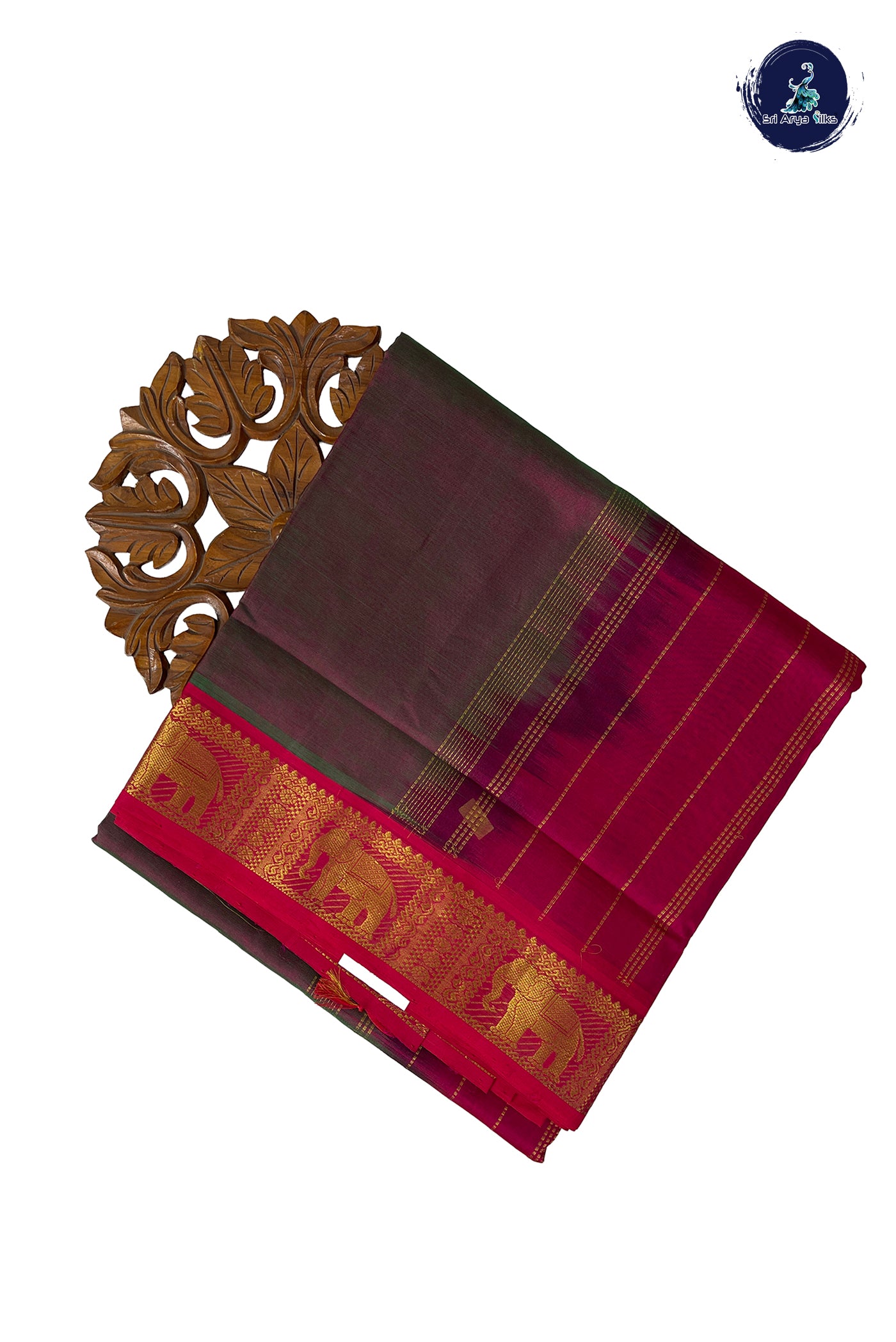 Manthulir Madisar Silk Cotton Saree With Plain Pattern