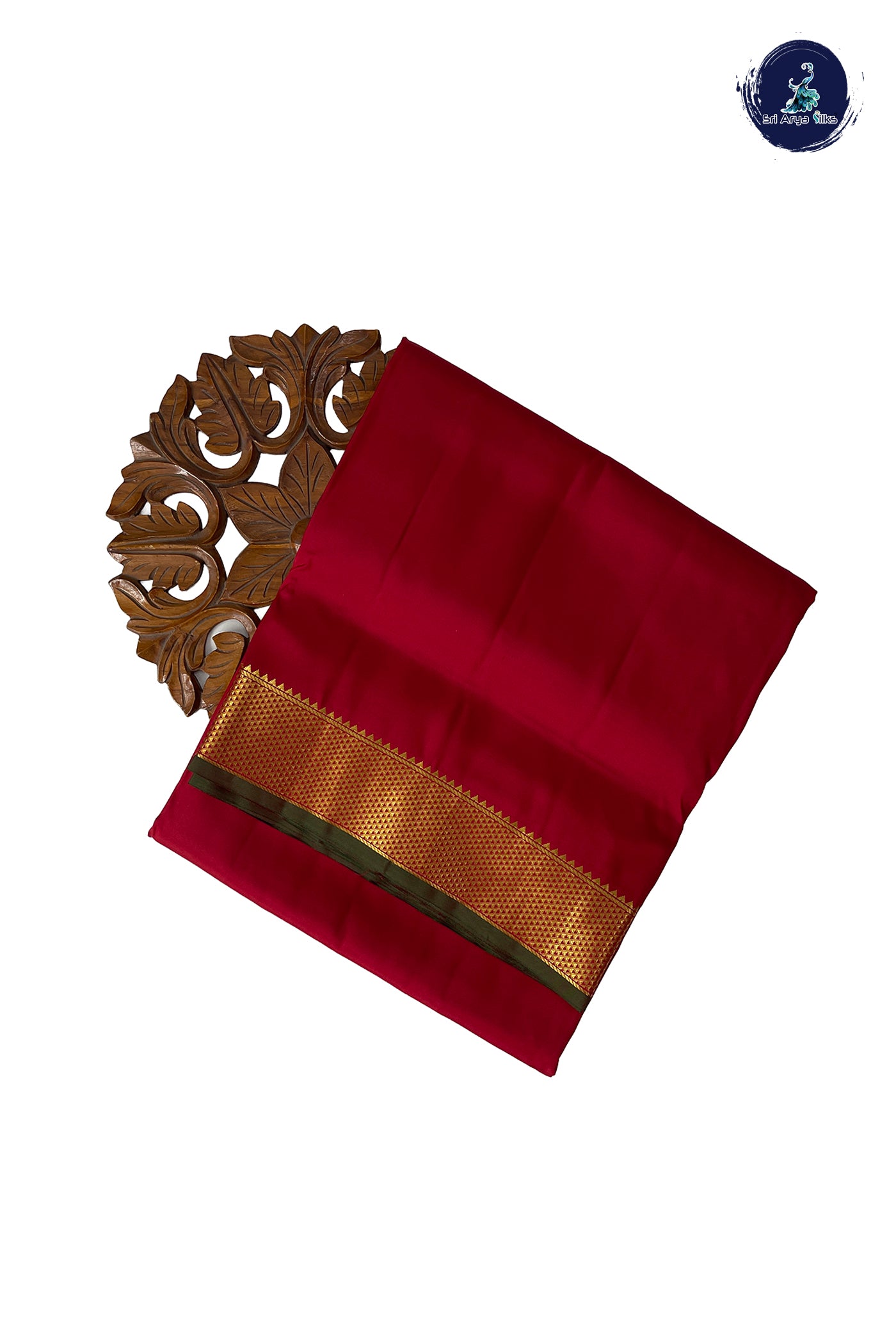 Maroon Madisar 10 Yards Silk Saree With Plain Pattern