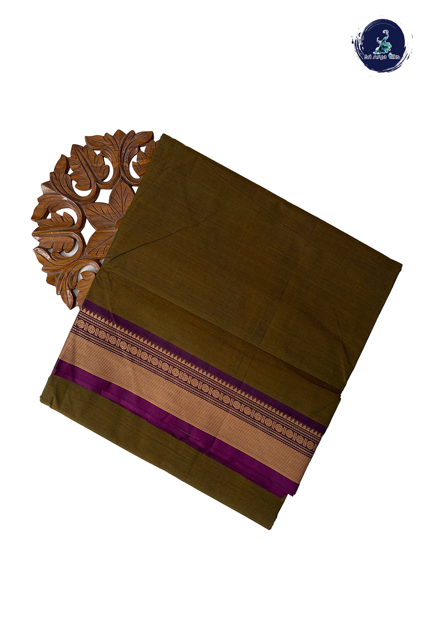 Manthulir 10.5 Yards Madisar Saree With Plain Pattern
