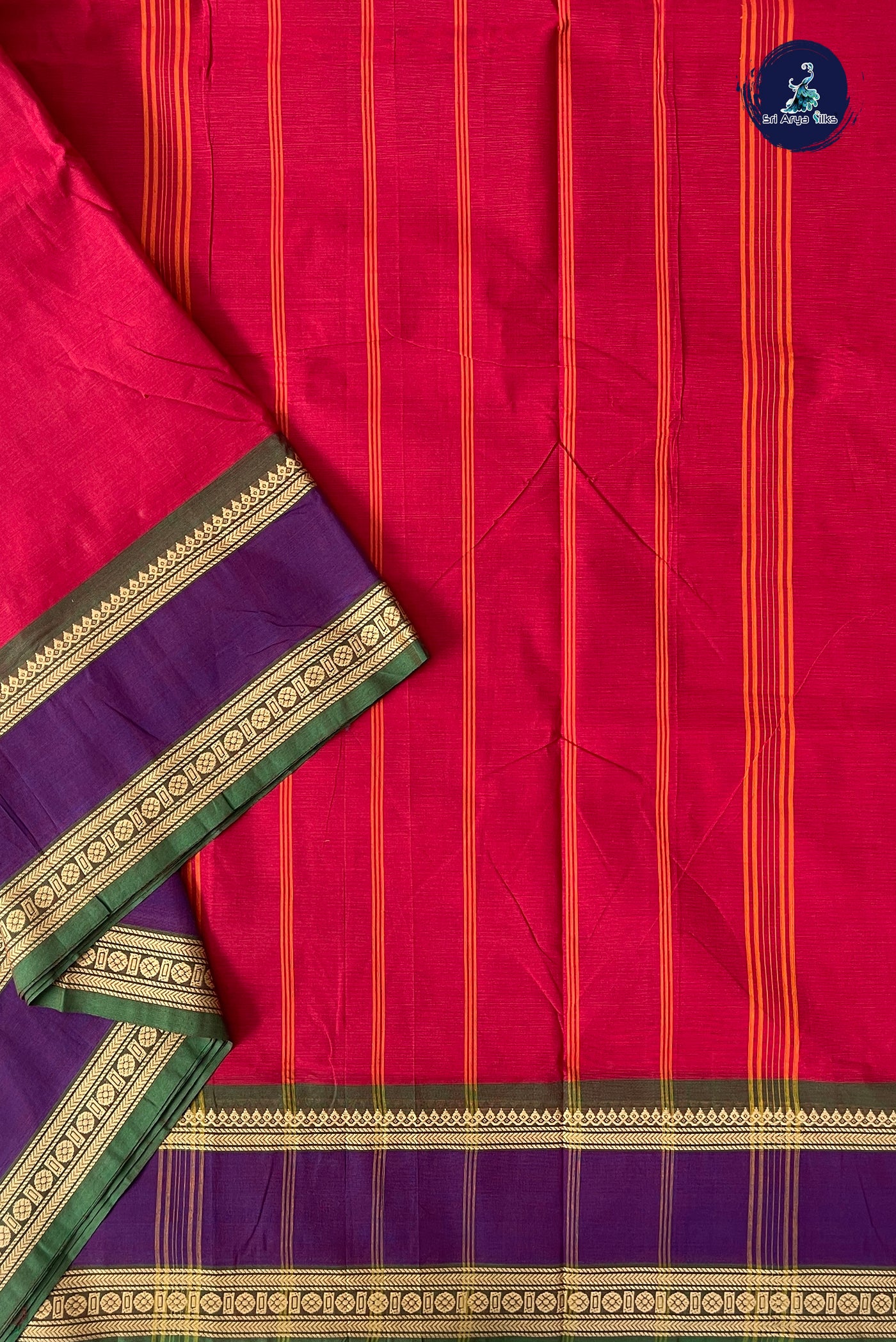 Red 10.5 Yards Madisar Saree With Plain Pattern