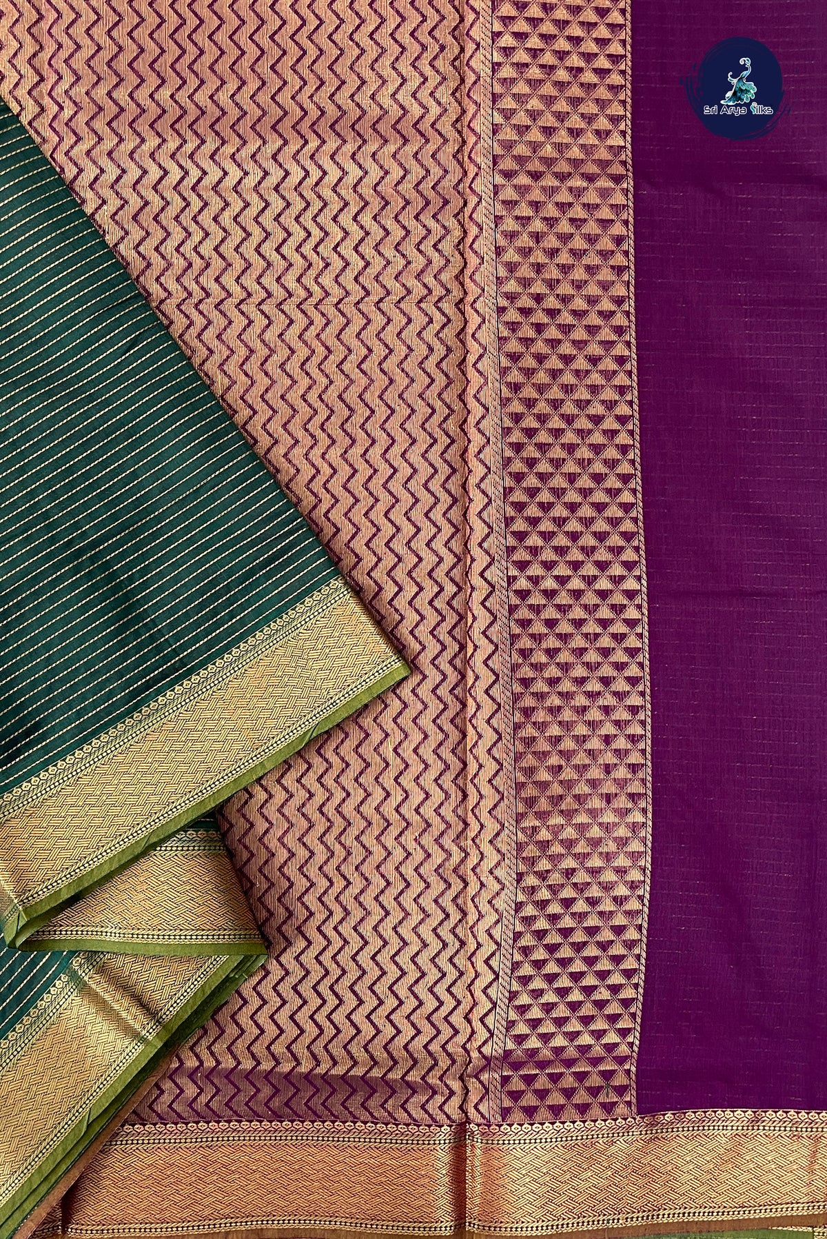 Dark Green Madisar Semi Silk Cotton Saree With Vaira Oosi Pattern