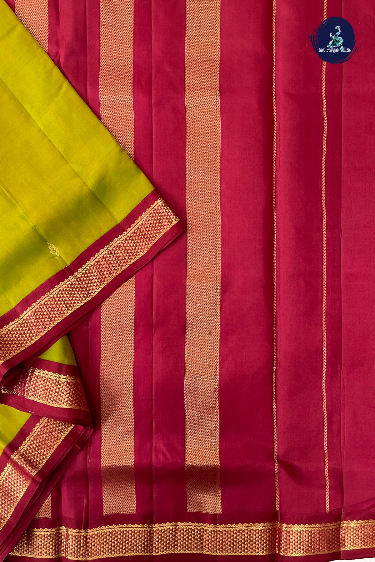 Dual Tone Mehendi Green Madisar 10 Yards Silk Saree With Zari Buttas Pattern