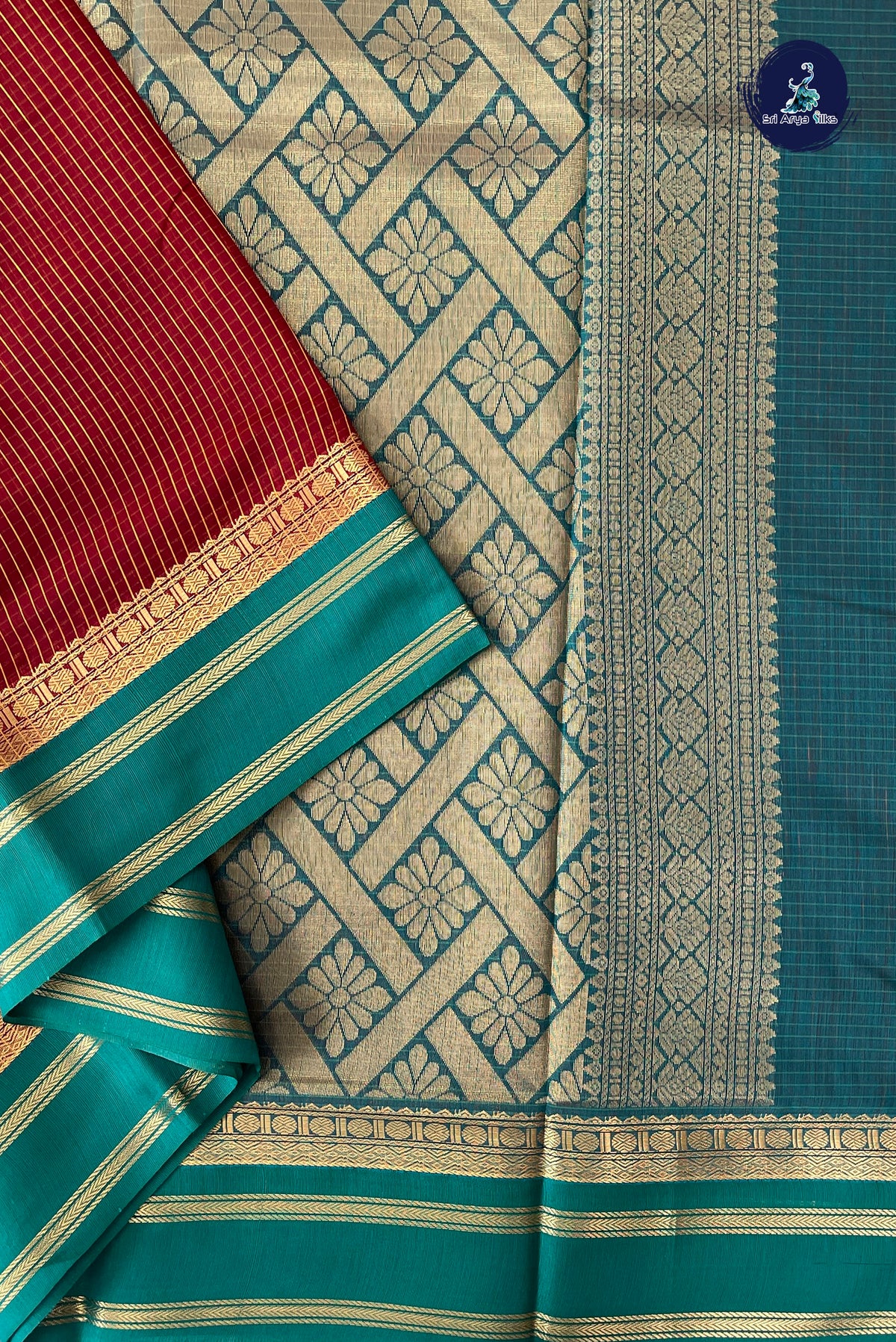 Maroon Madisar Semi Silk Cotton Saree With Checked Pattern