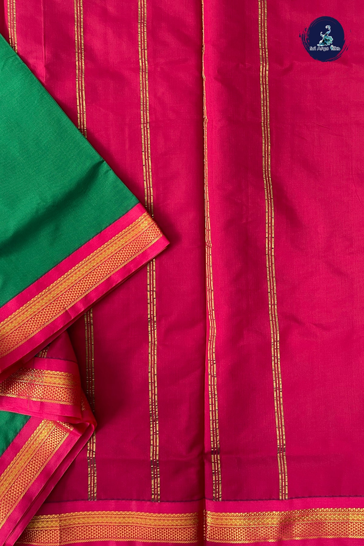 Green Madisar Semi Silk Saree With Plain Pattern