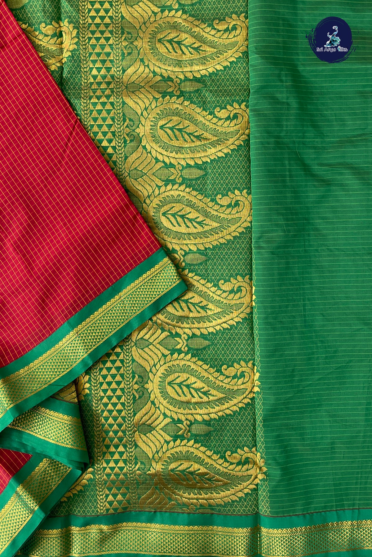 Arakku Madisar Semi Silk Saree With Checked Pattern
