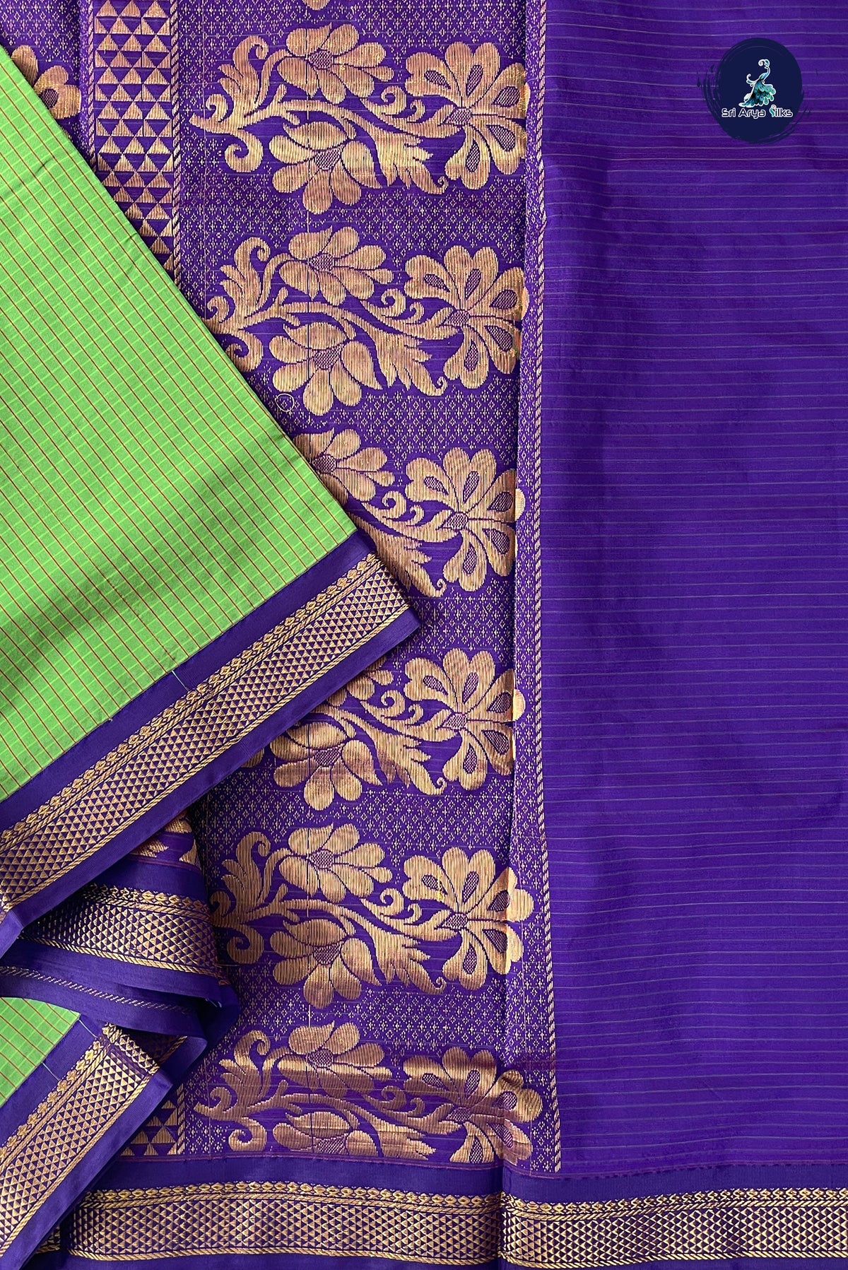 Green Madisar Semi Silk Saree With Checked Pattern