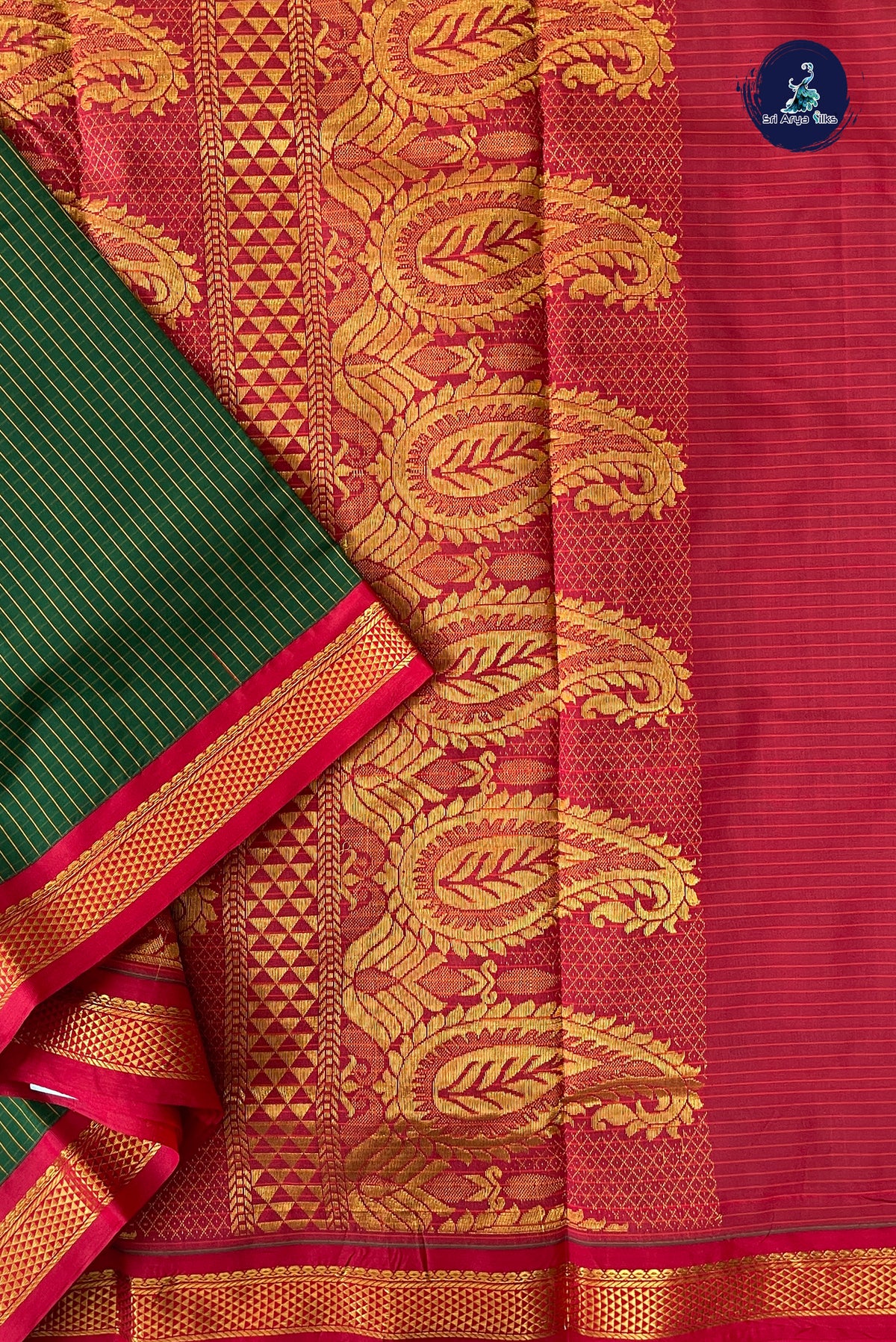 Bottle Green Madisar Semi Silk Saree With Checked Pattern