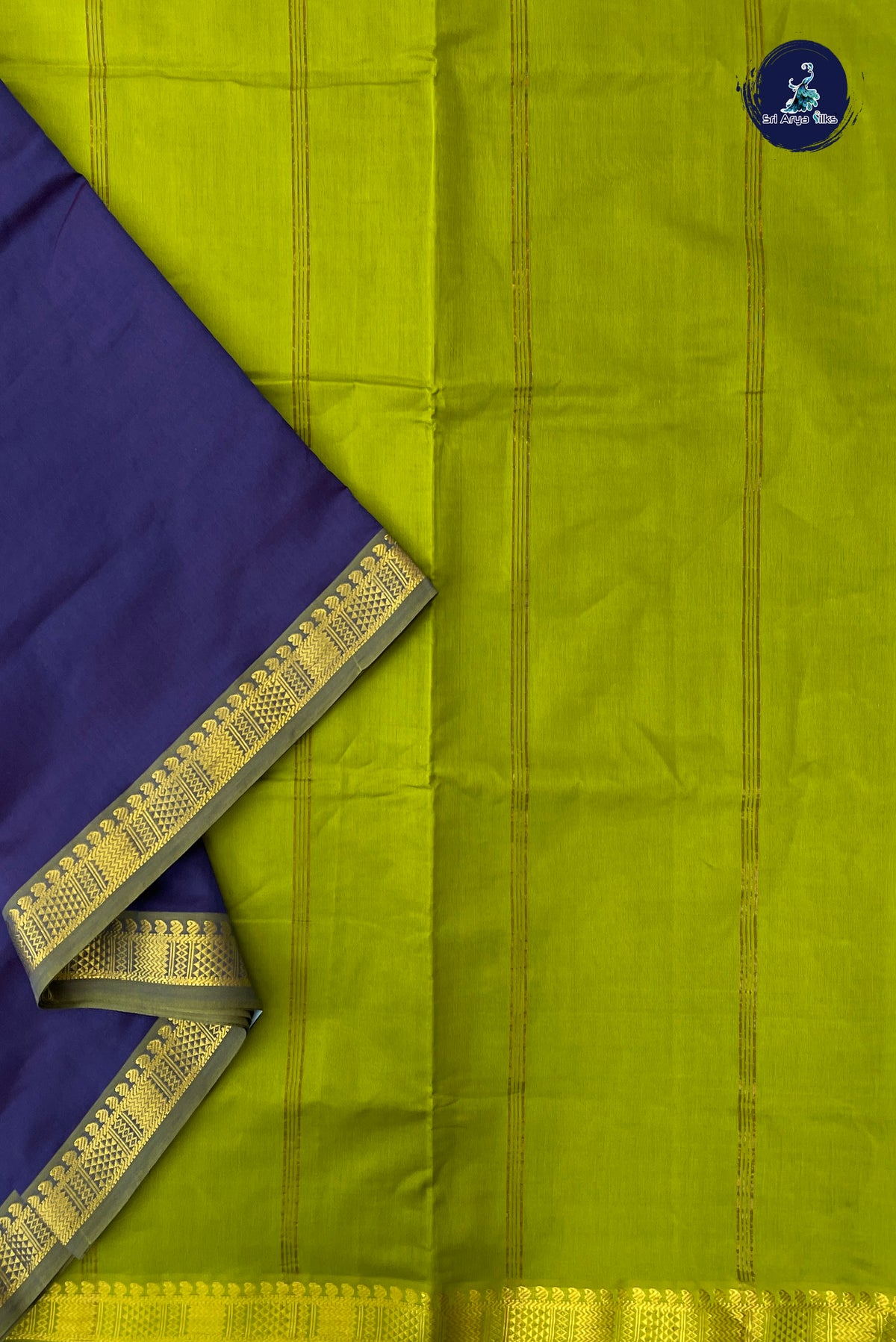 Navy Blue Half Pure Madisar Silk Cotton Saree With Plain Pattern