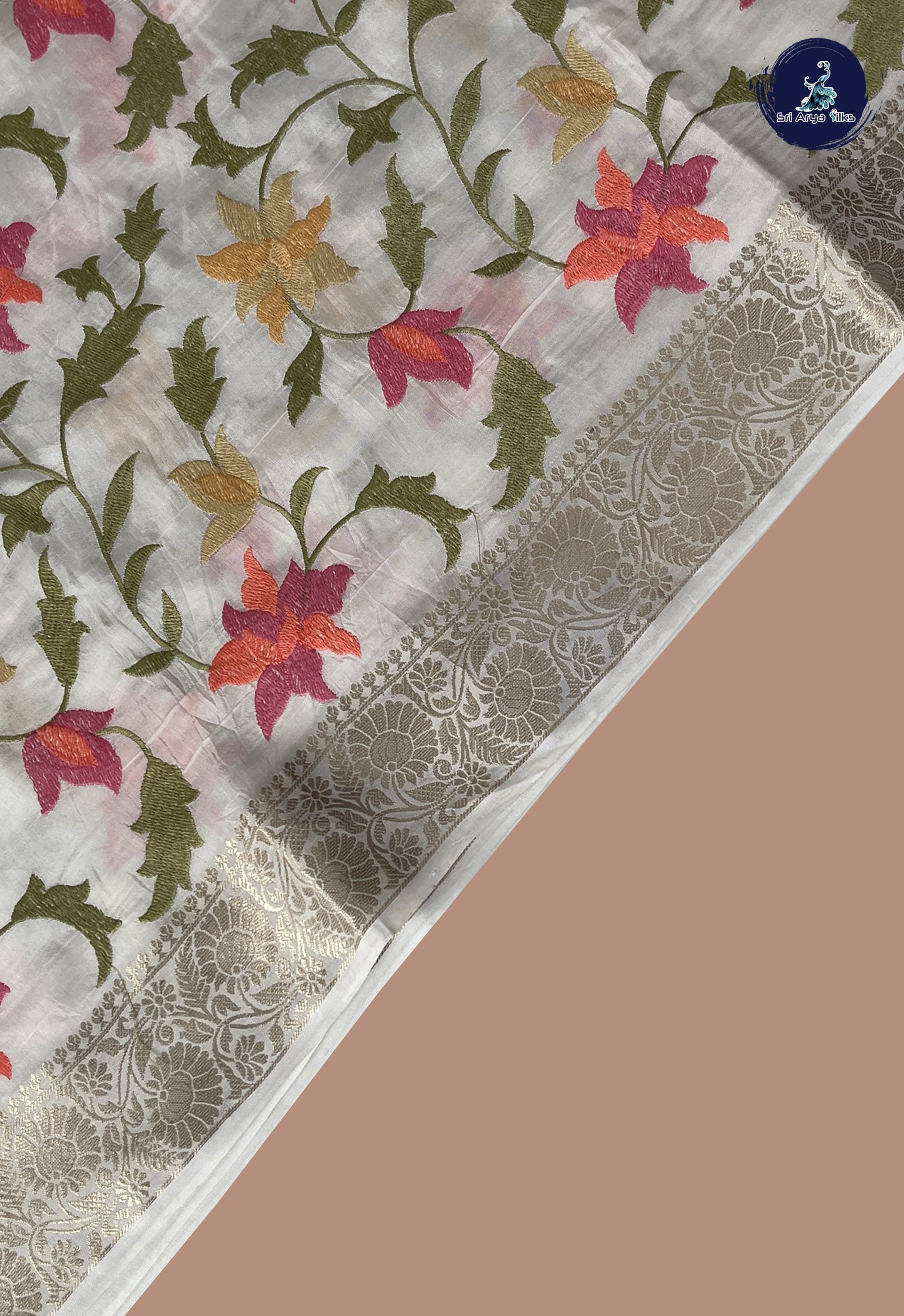 Off White Banarasi Silk Saree With Embroidery Pattern