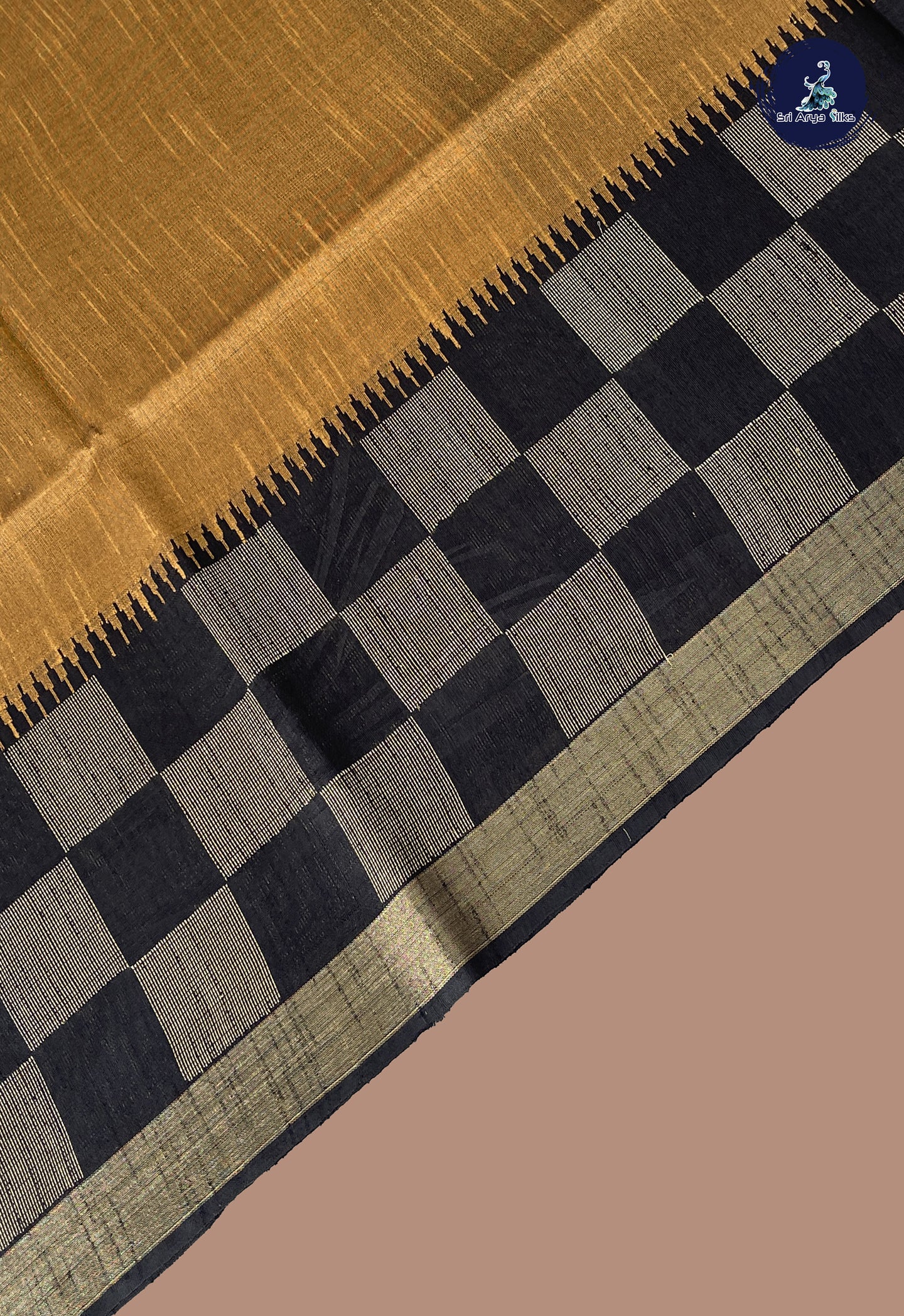 Golden Mustard Raw Silk Saree With Plain Pattern