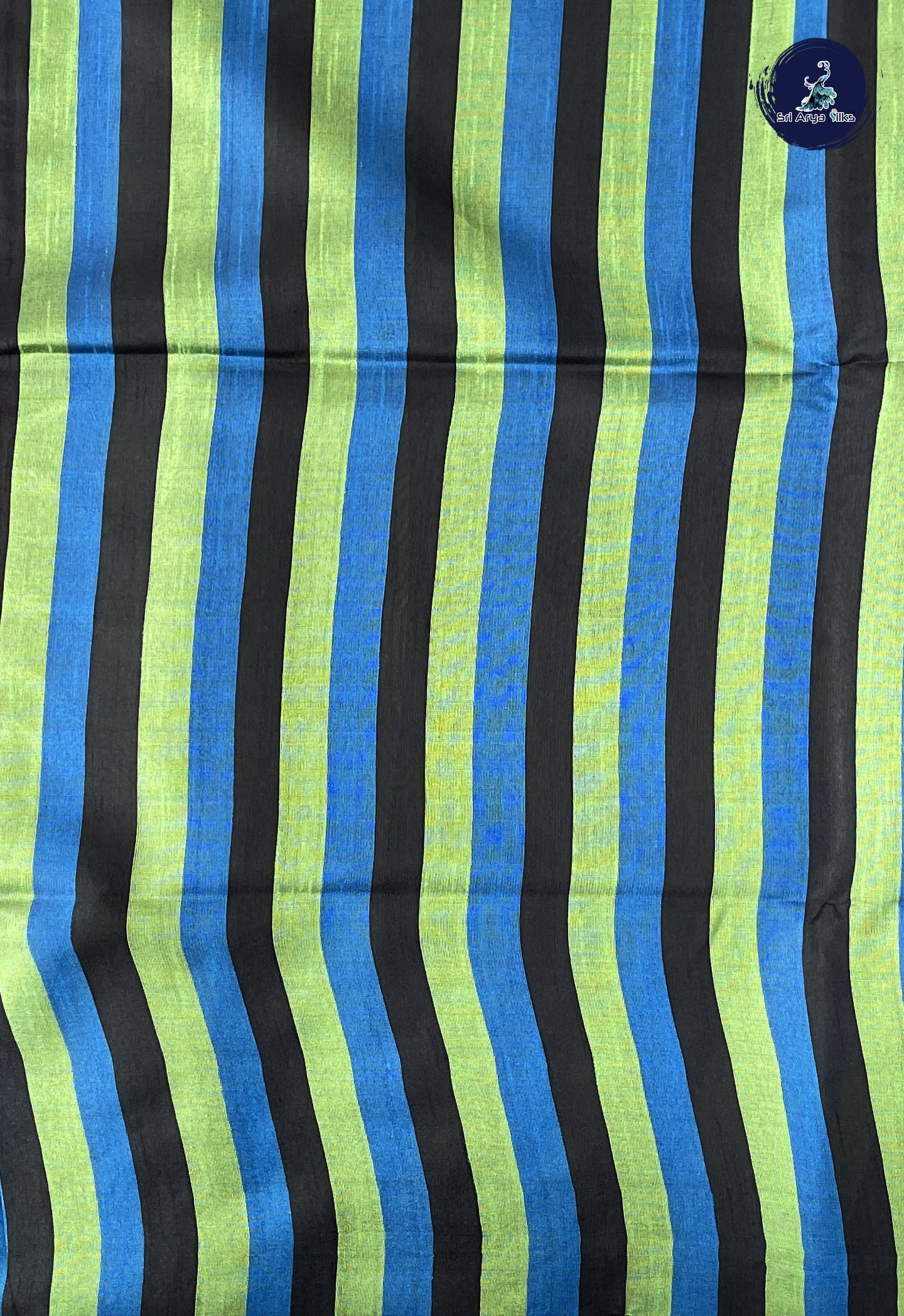 BeetRoot Shade Raw Silk Saree With Buttas Pattern