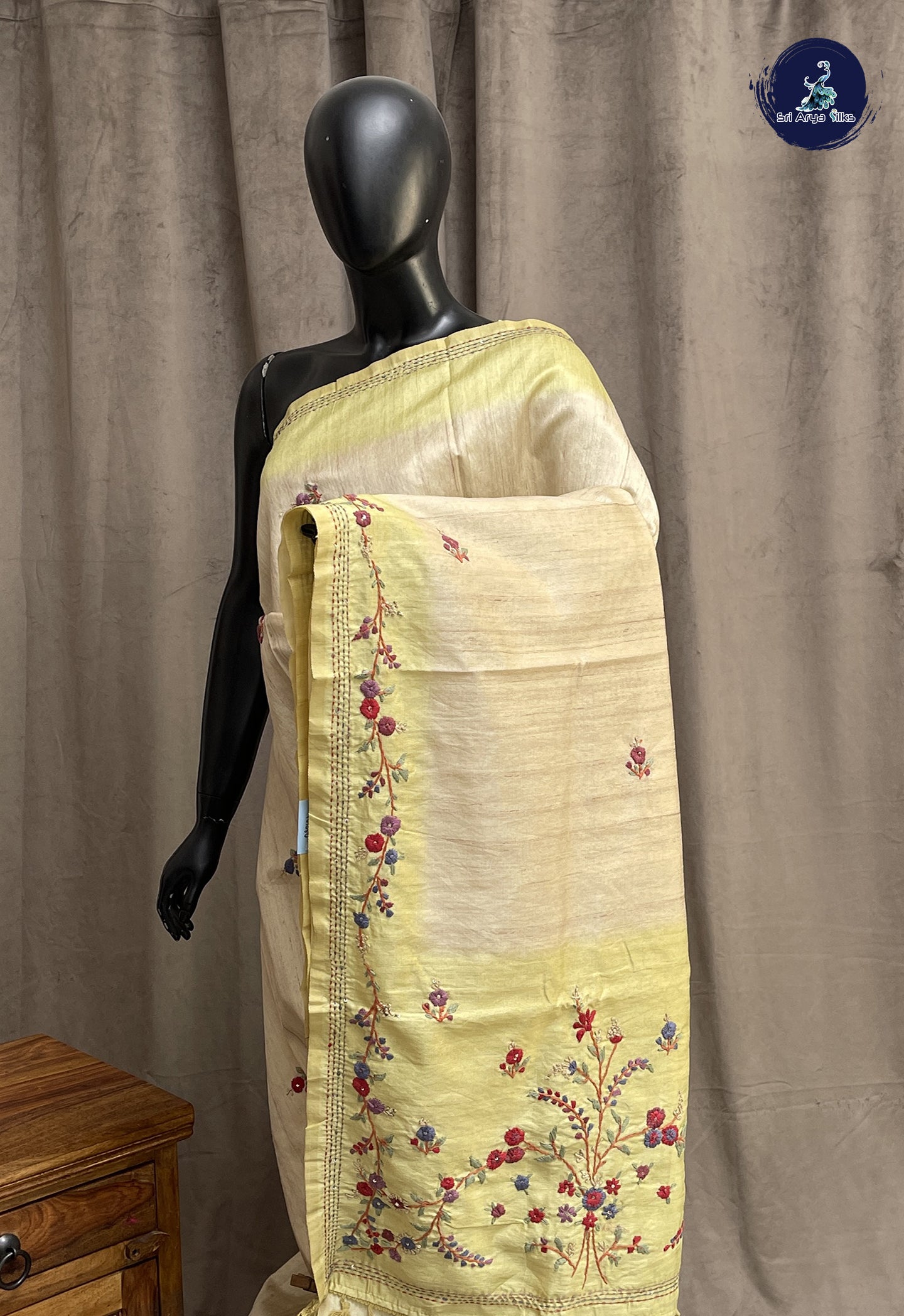 Beige Tussar Saree With Embroidery Pattern