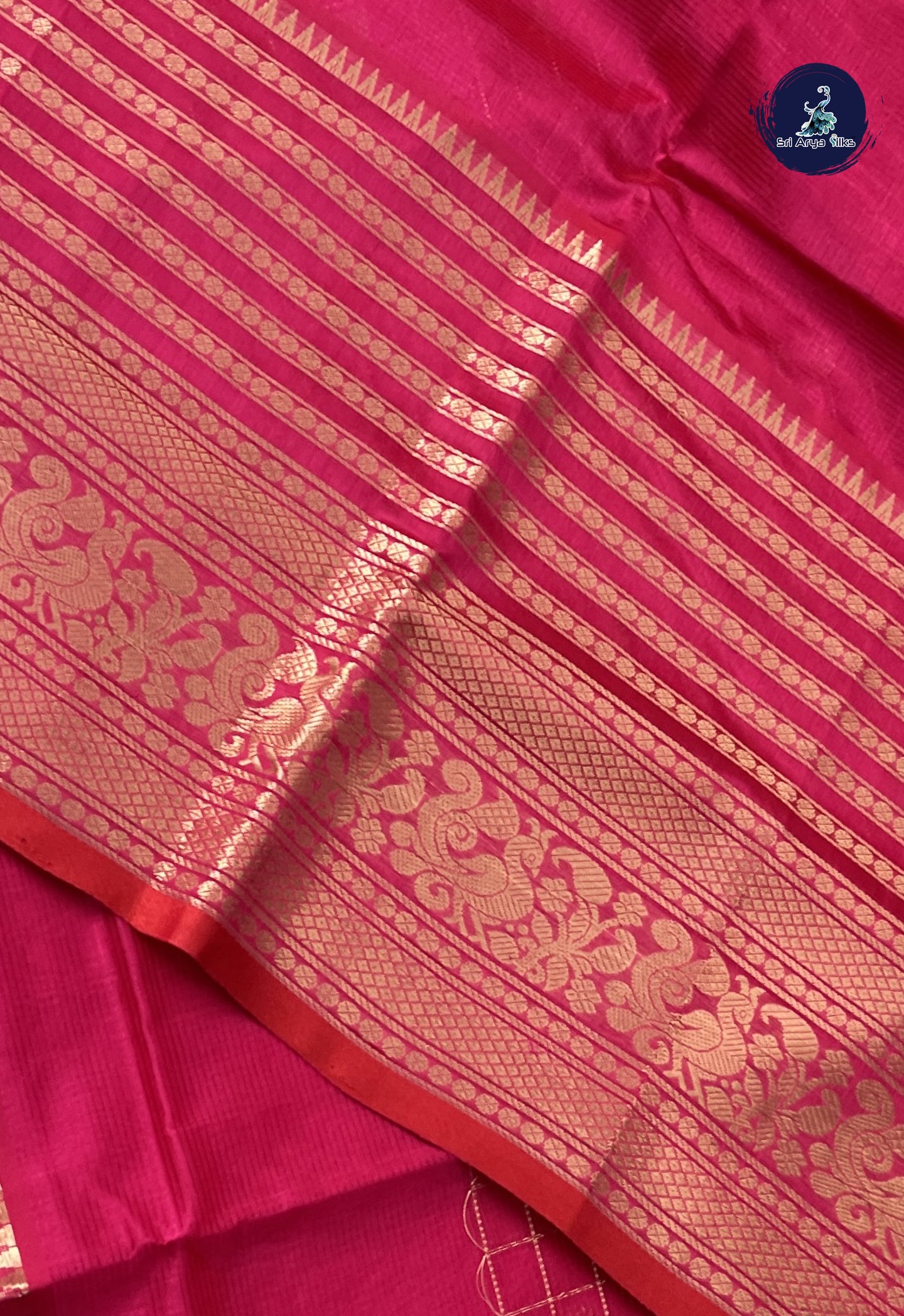 Dark Pink Mangalgiri Silk Cotton With Zari Checked Pattern