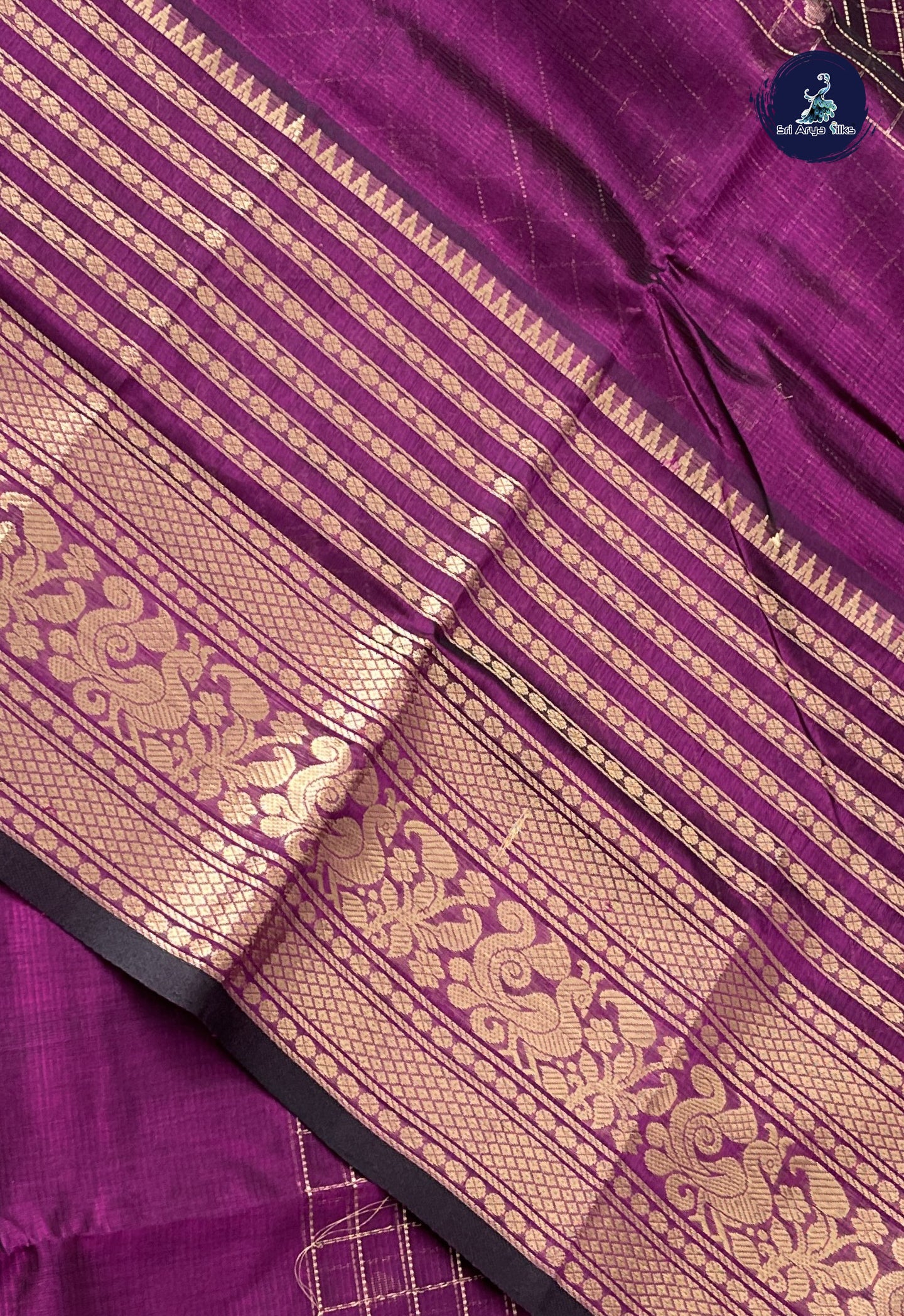 Dark Brinjal Mangalgiri Silk Cotton With Zari Checked Pattern