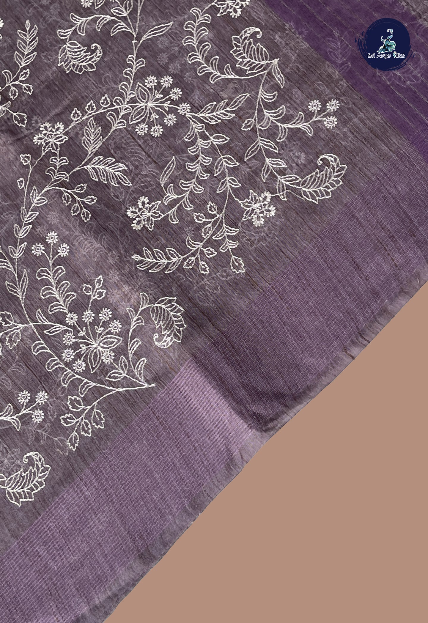 Greyish Lavender Semi Tussar Saree With Thread Work Pattern
