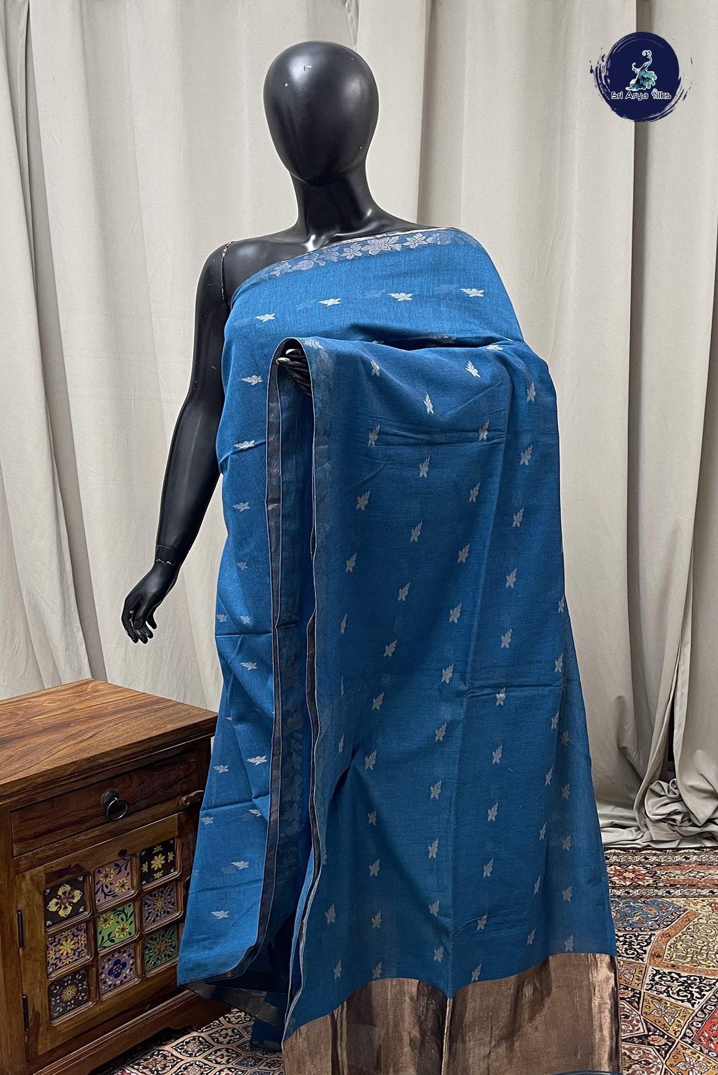 Blue Linen Cotton saree With Thread Buttas Pattern
