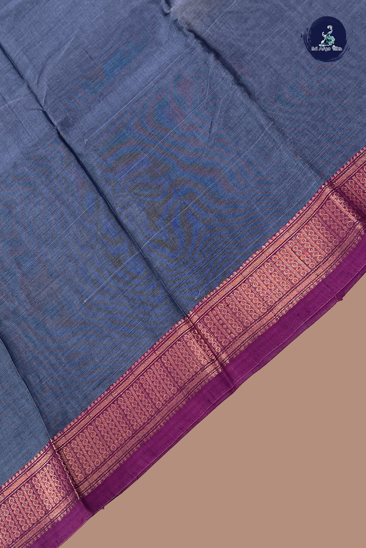 Bluish Grey Cotton Saree With Plain Pattern
