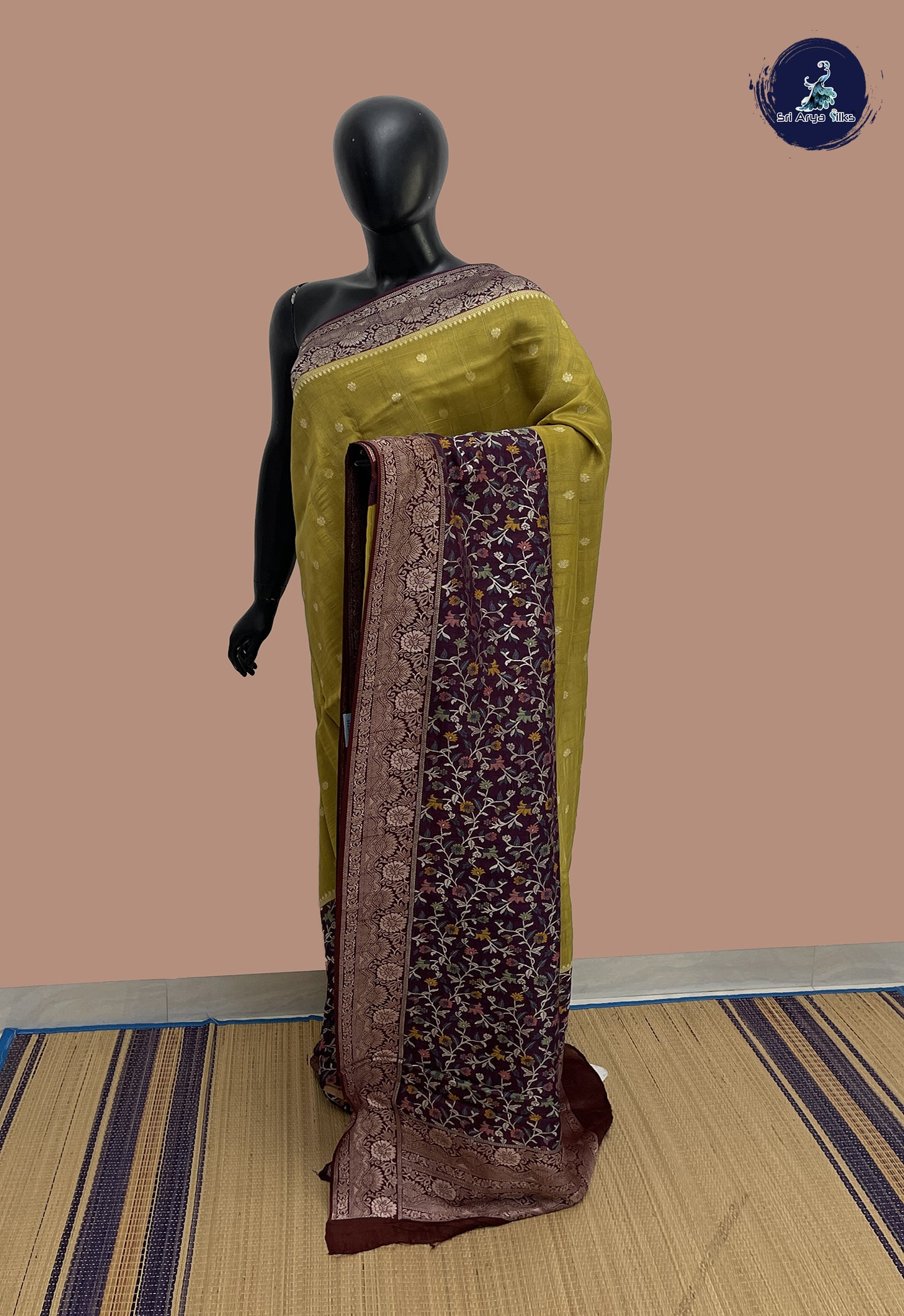 Paasiparupu Green Semi Banarasi Saree With Zari Buttas Pattern