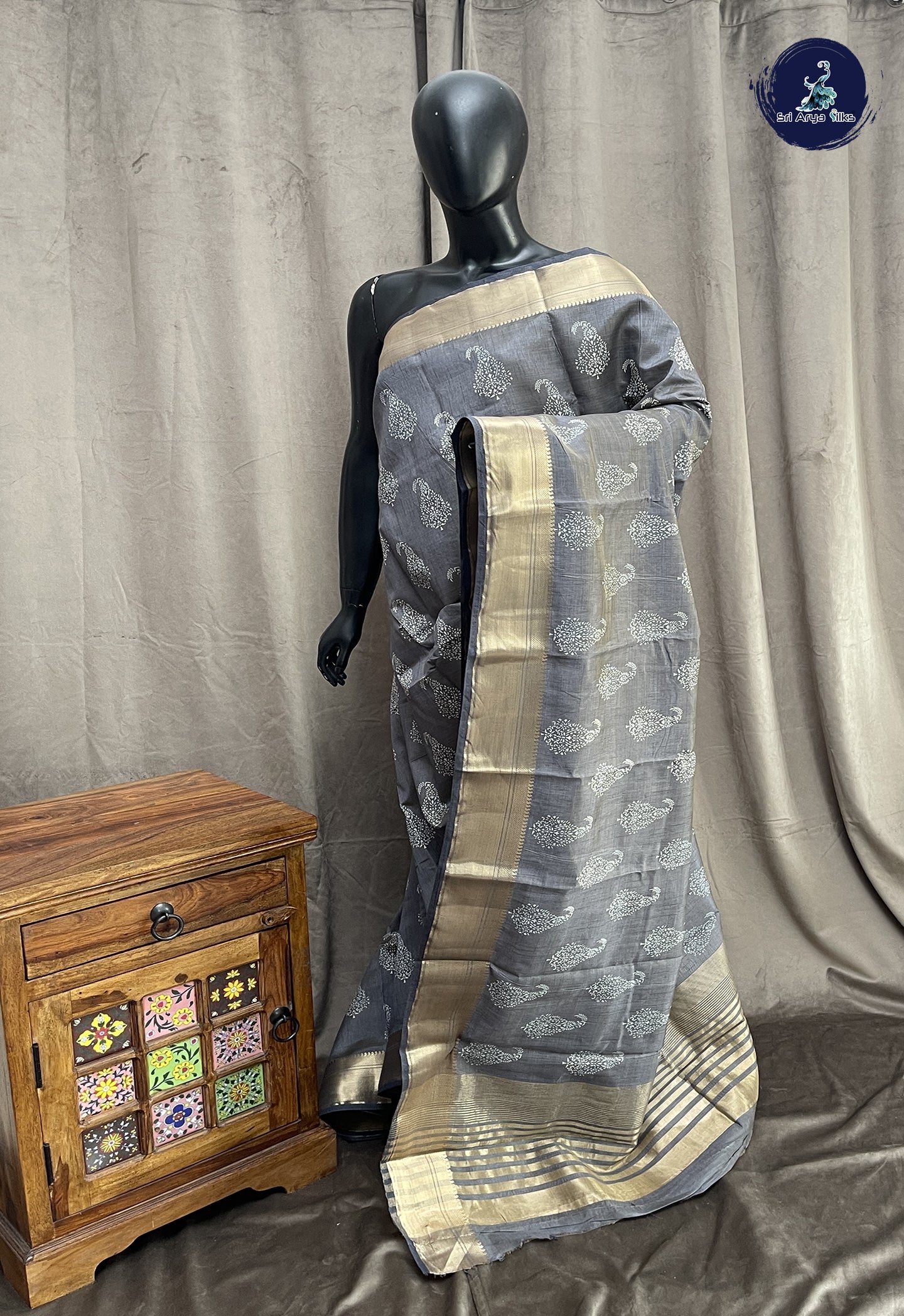 Elephant Grey Semi Tussar Saree With Printed Pattern