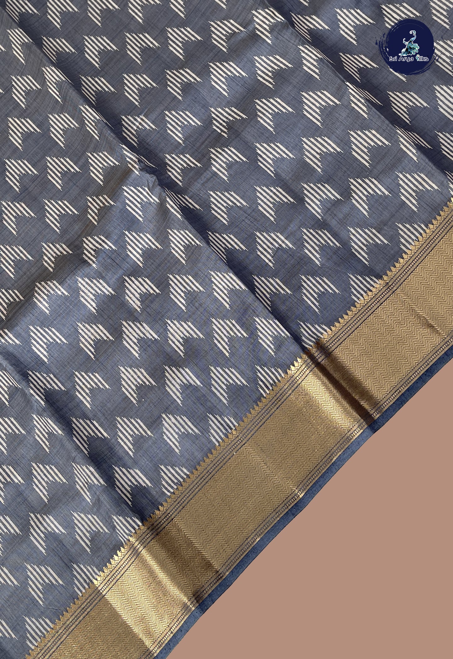 Grey Semi Tussar Saree With Printed Pattern