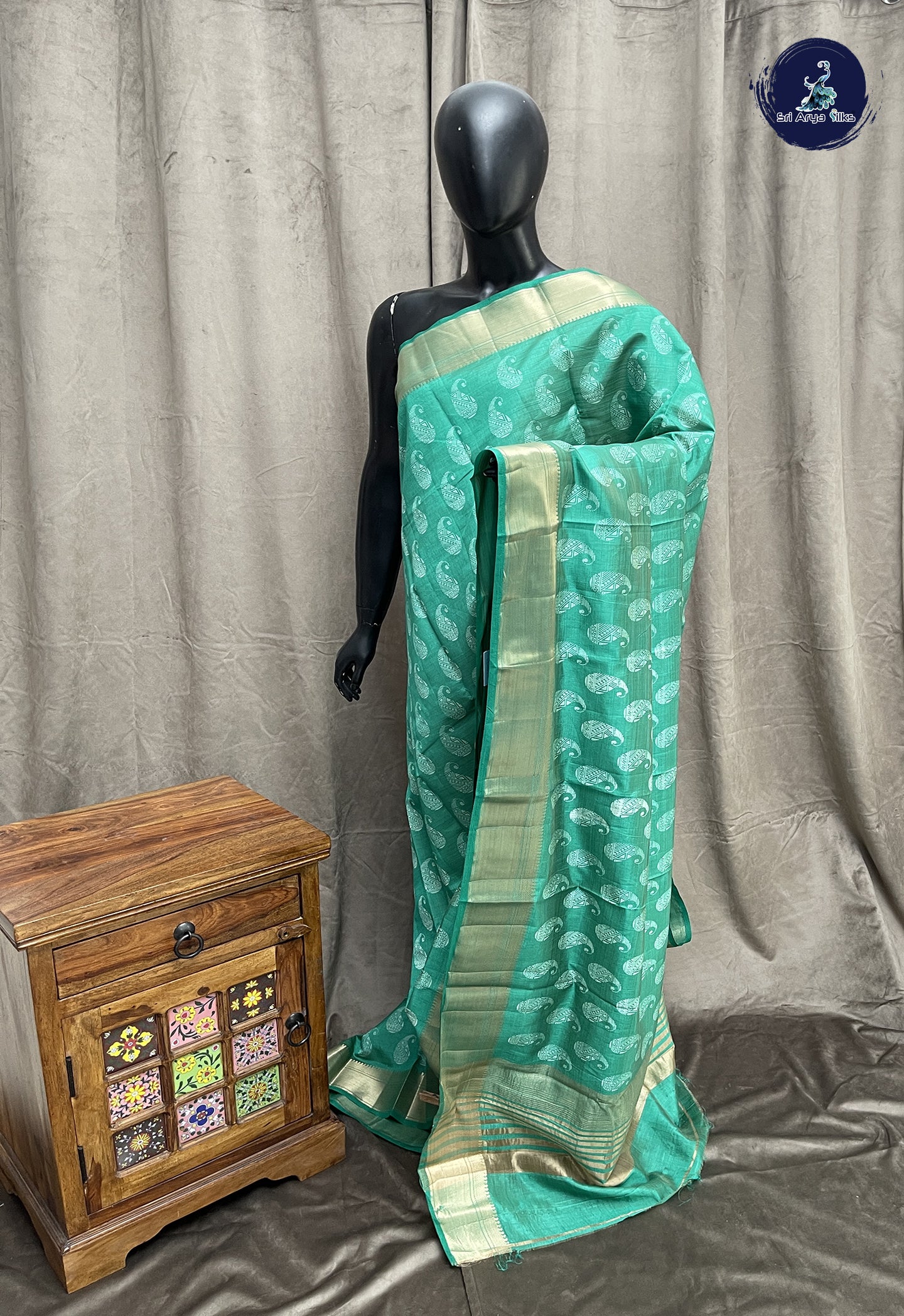 Green Semi Tussar Saree With Printed Pattern