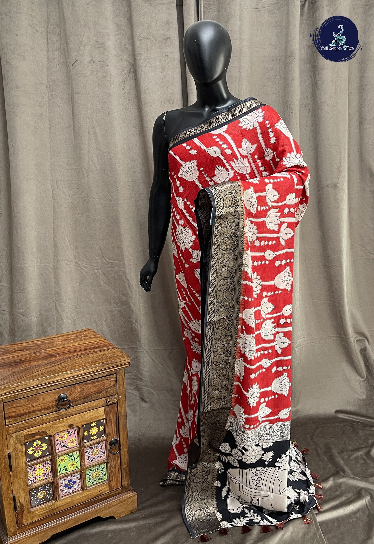 Red Semi Tussar Saree With Printed Pattern