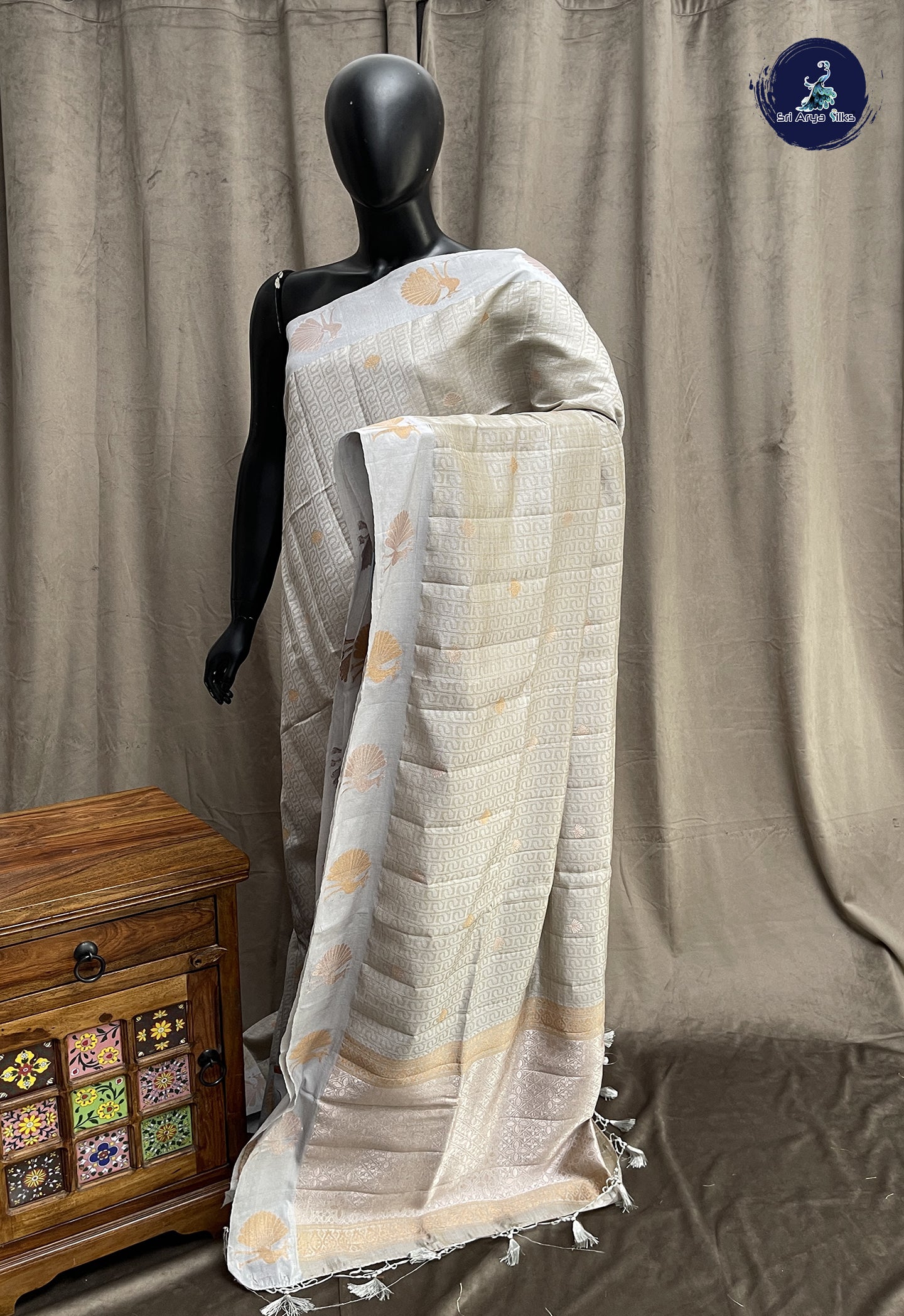 Silver Grey Semi Tussar Saree With Embossed Pattern