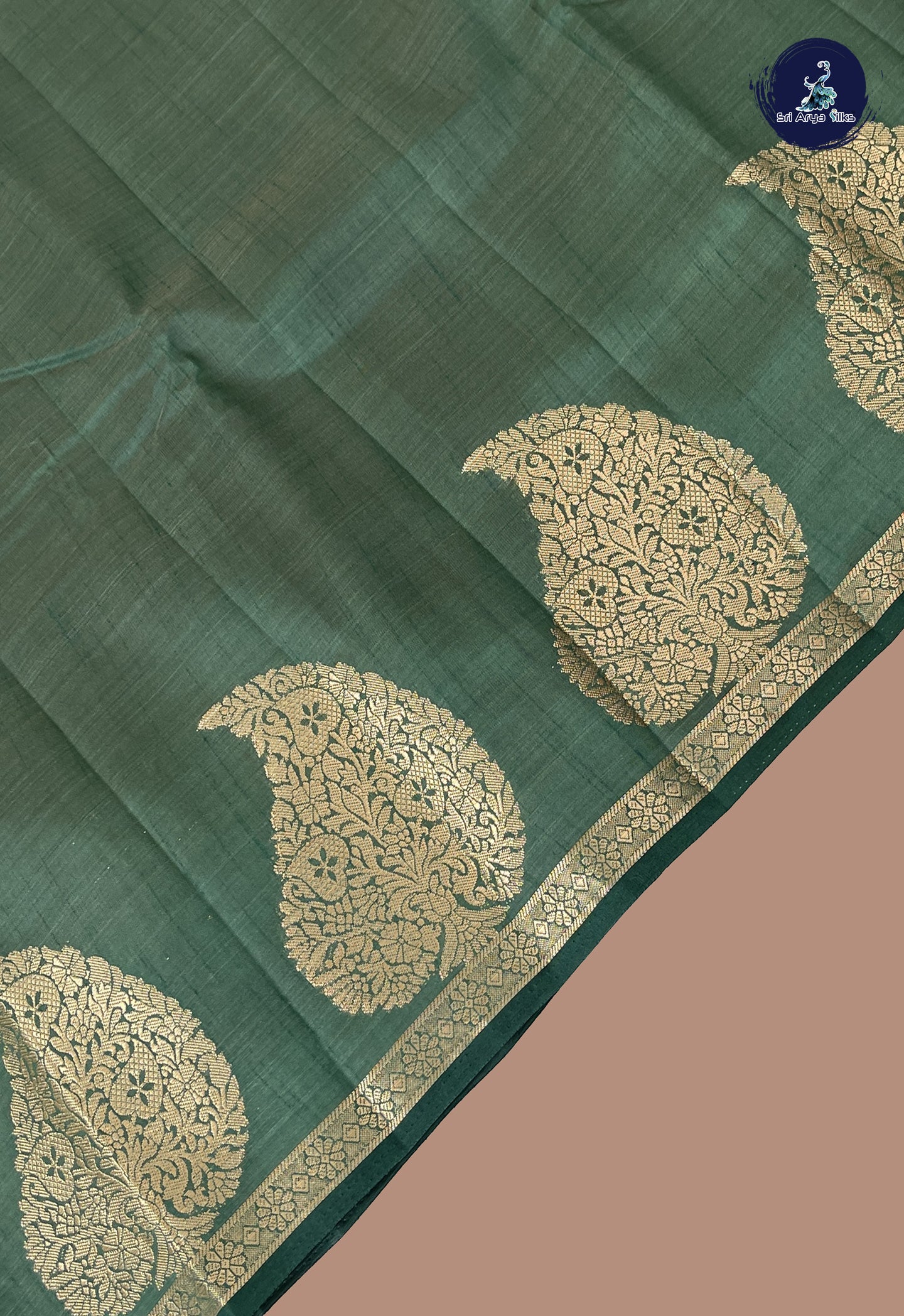 Dark Green Semi Tussar Saree With Plain Pattern