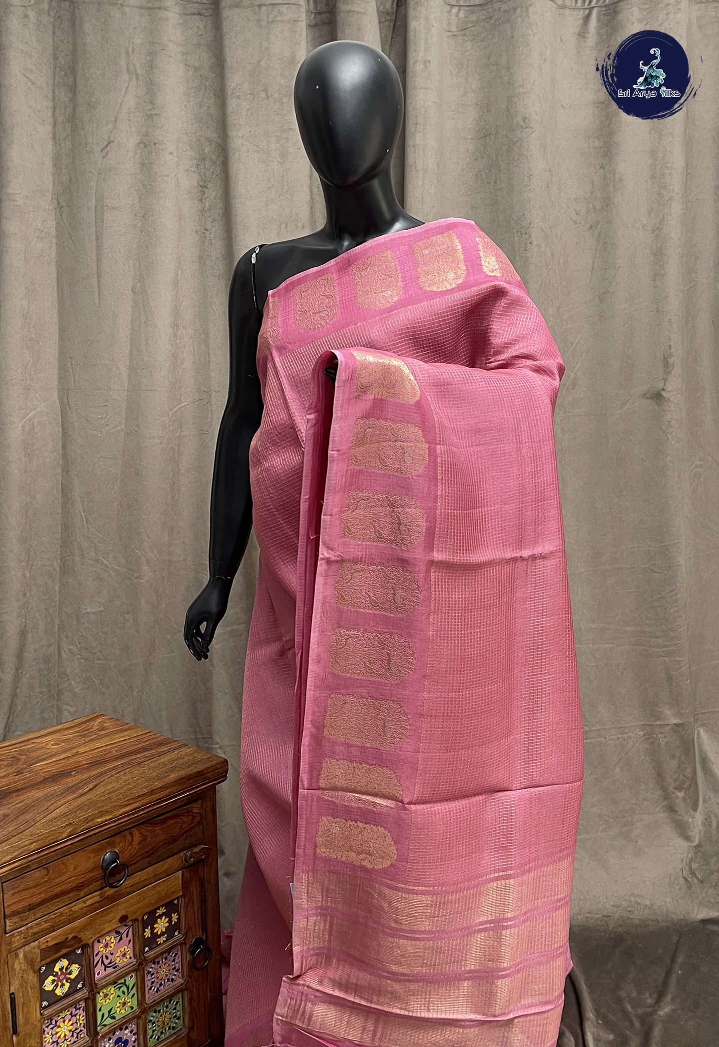 Pink Semi Banarasi Saree With Zari Checked Pattern