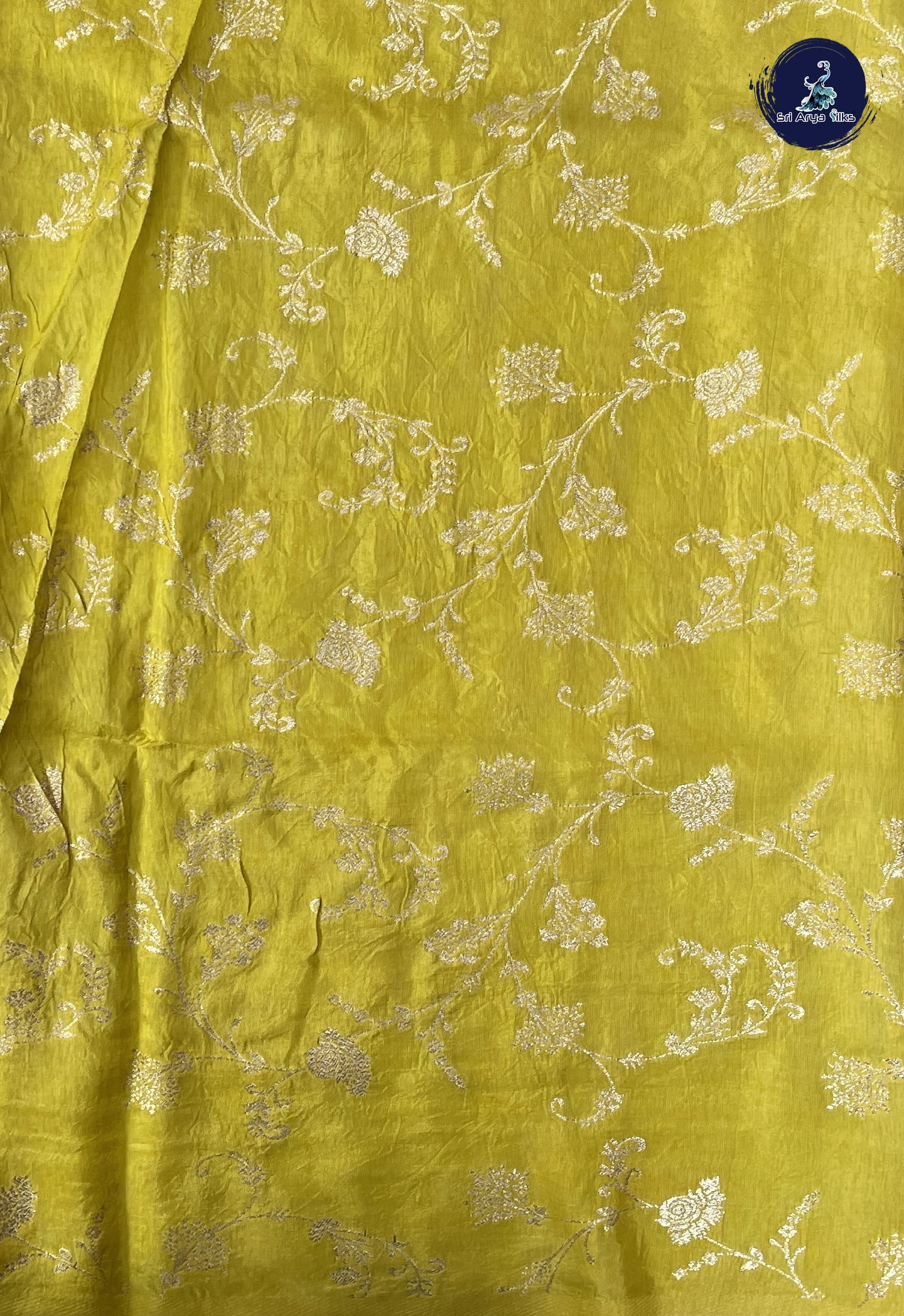 Red Semi Banarasi Saree With Zari Buttas Pattern