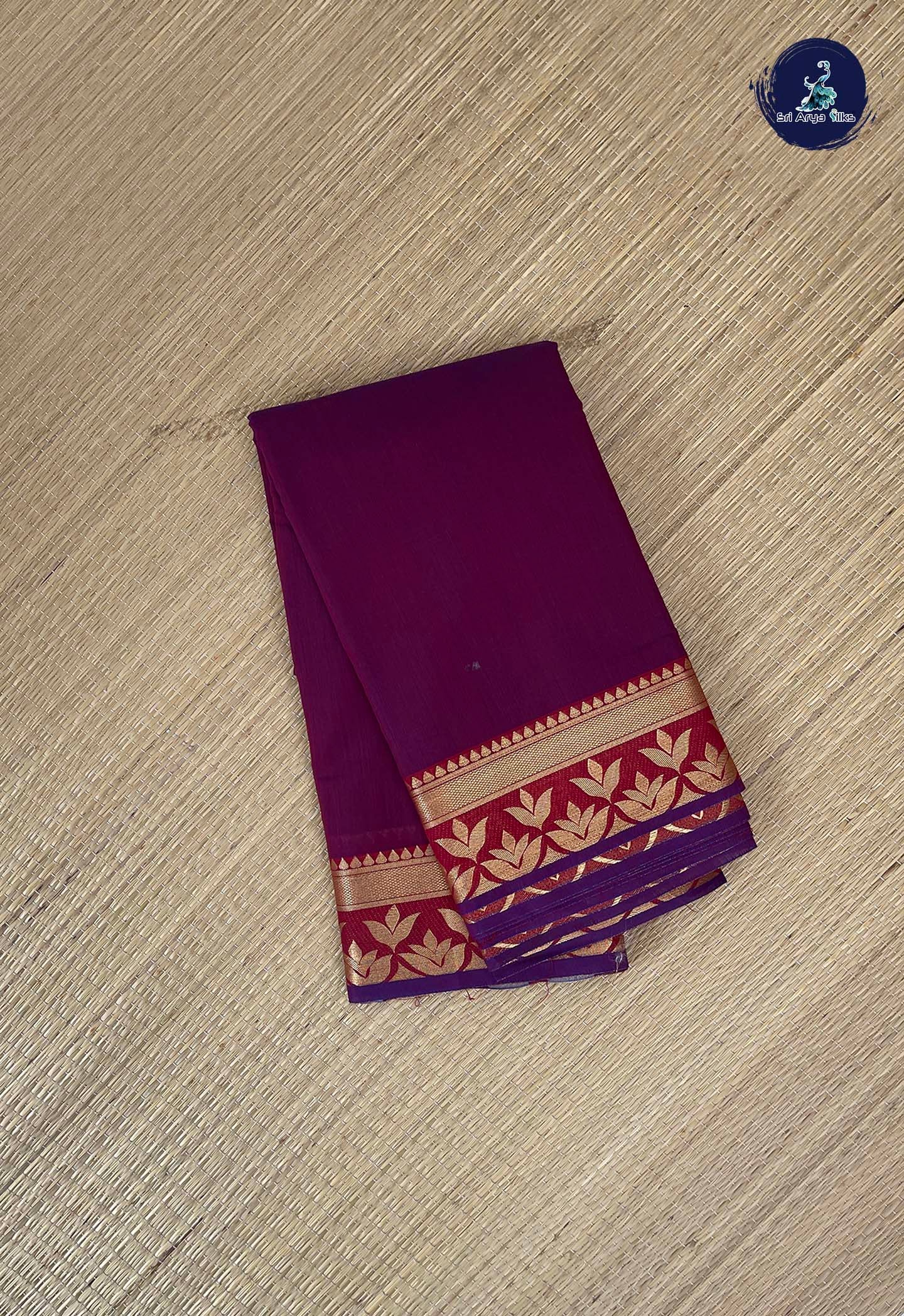 Burgundy Budget Semi Silk Cotton Saree With Plain Pattern