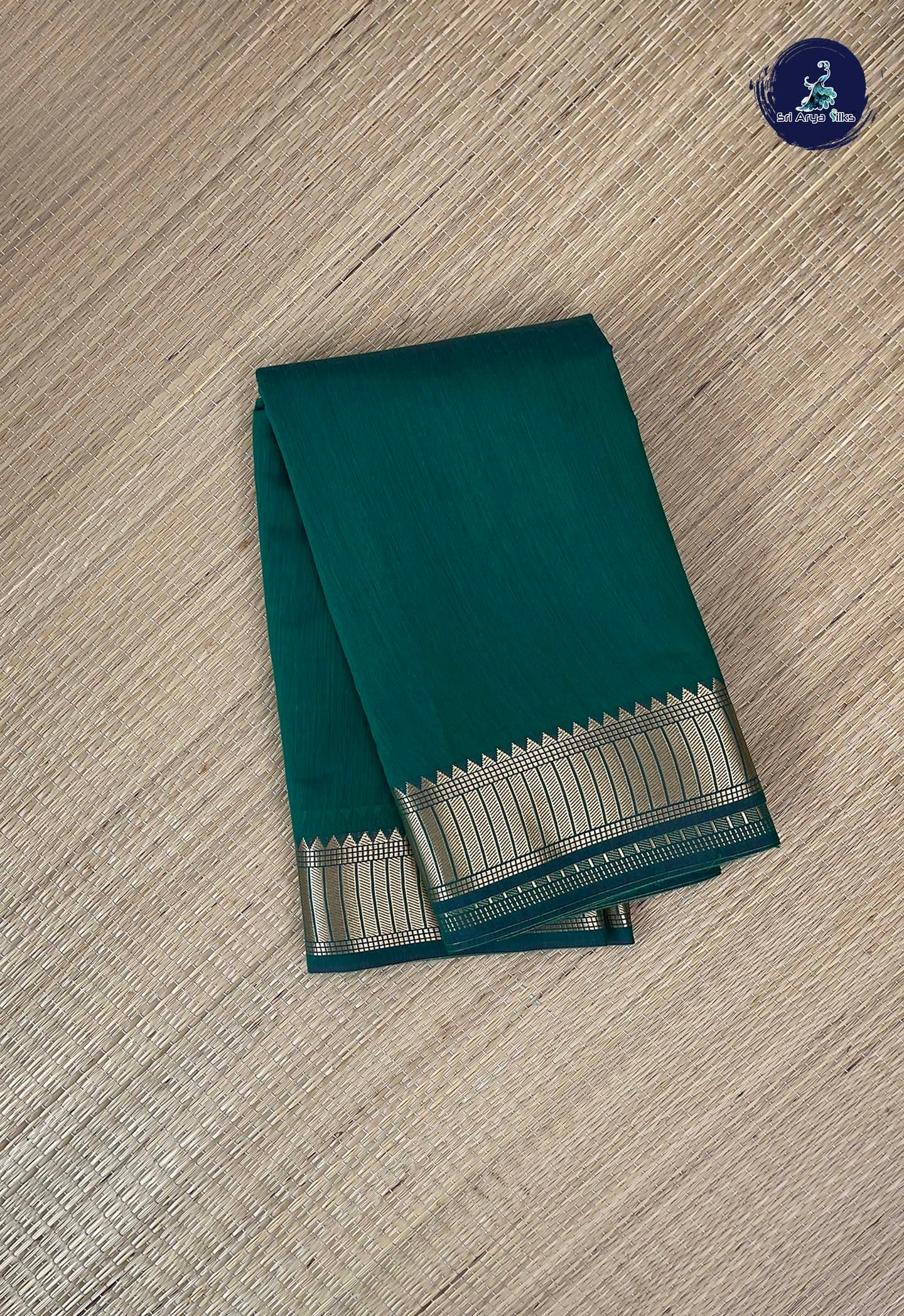 Green Budget Semi Silk Cotton Saree With Plain Pattern