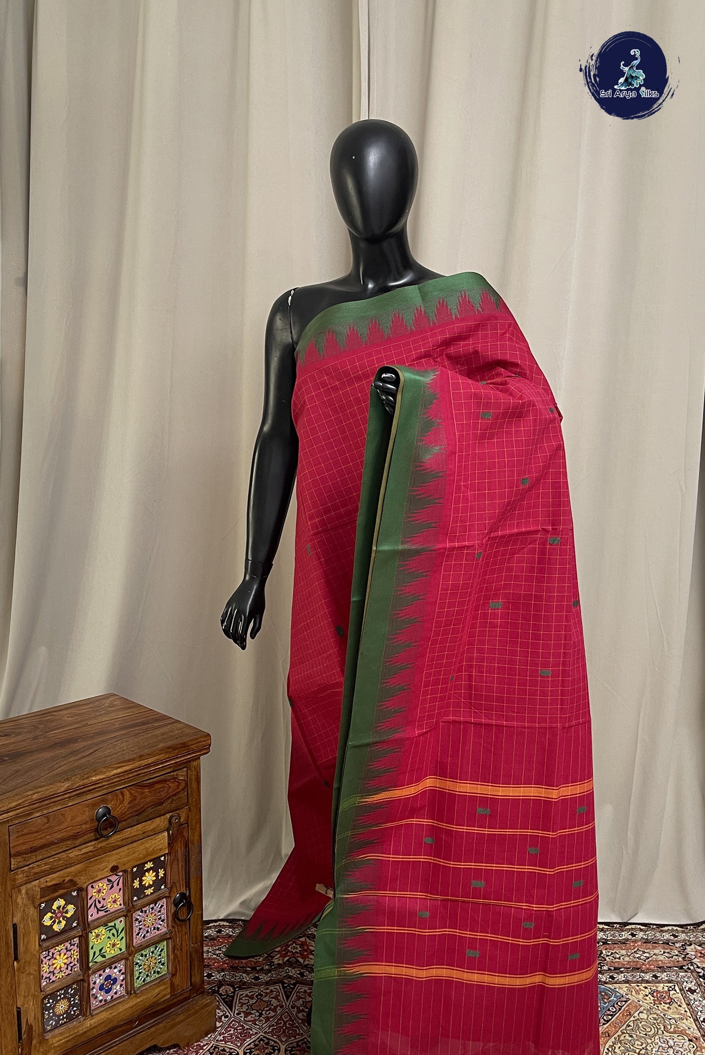 Red Chettinad Cotton Saree With Checked Pattern