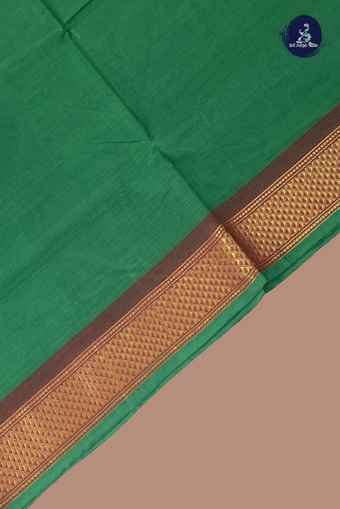 Green Chettinad Cotton Saree With Plain Pattern