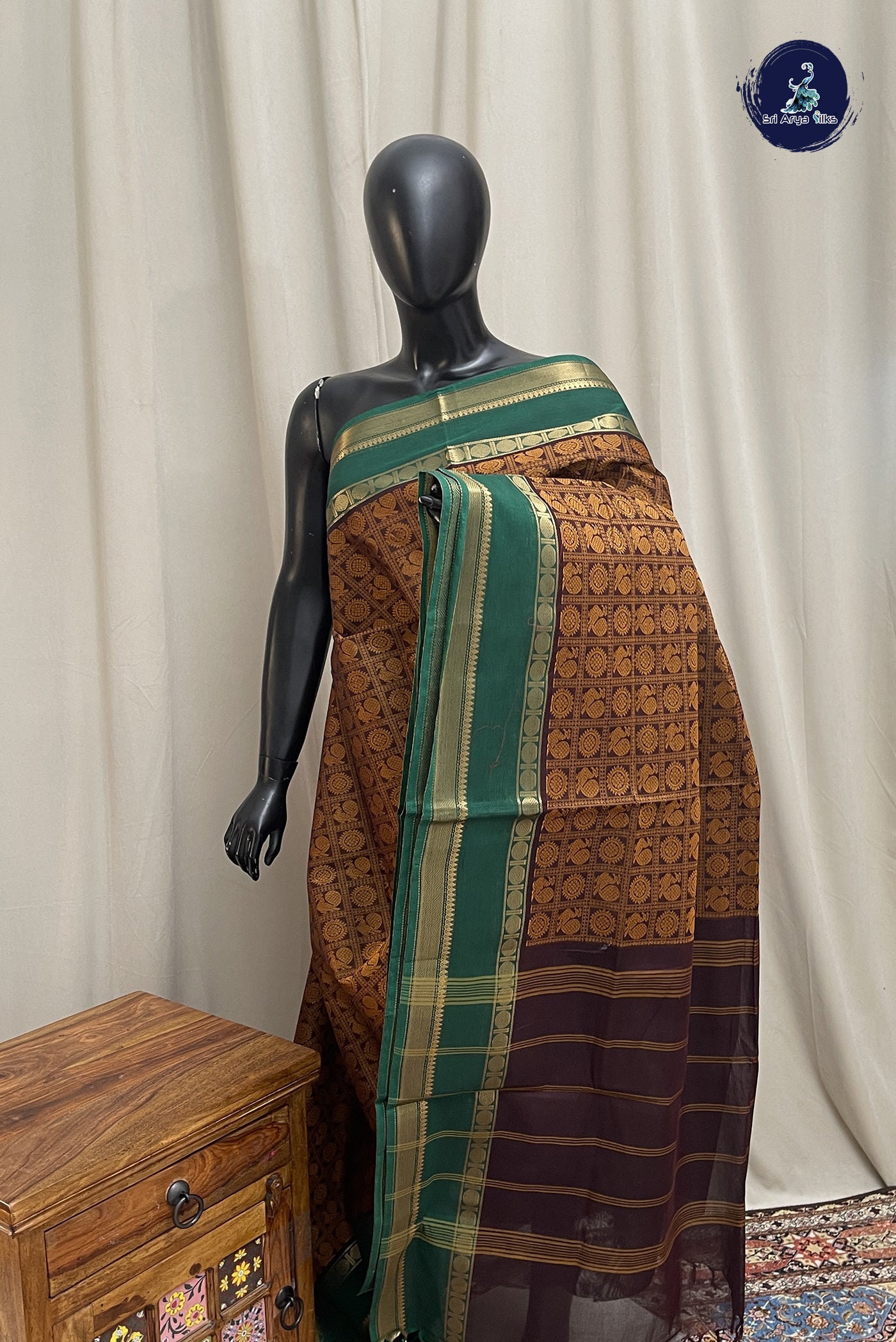 Brown Kanchi Cotton Saree With Embroidery Pattern