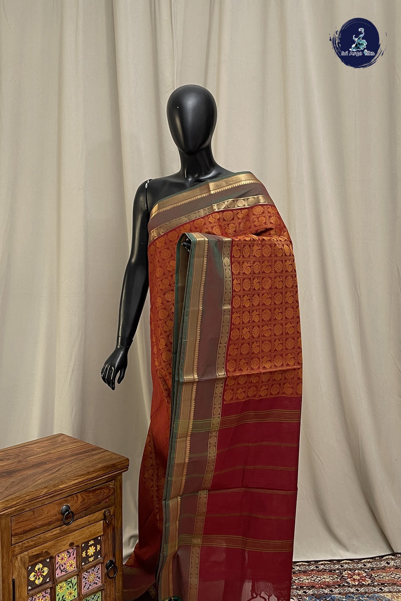 Arakku Kanchi Cotton Saree With Embroidery Pattern