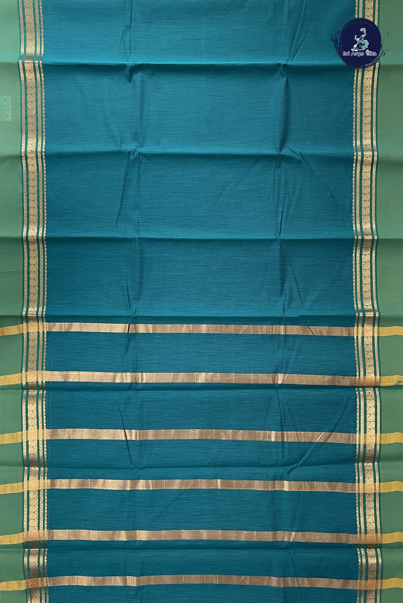 Green Budget Semi Silk Cotton Saree With Plain Pattern