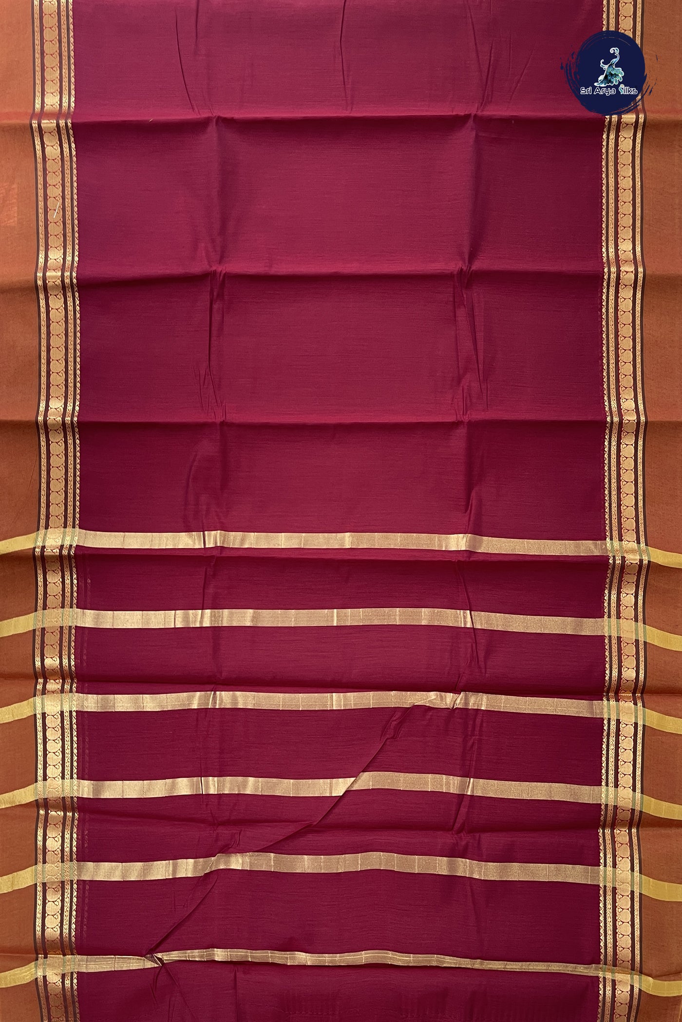 Arakku Budget Semi Silk Cotton Saree With Plain Pattern