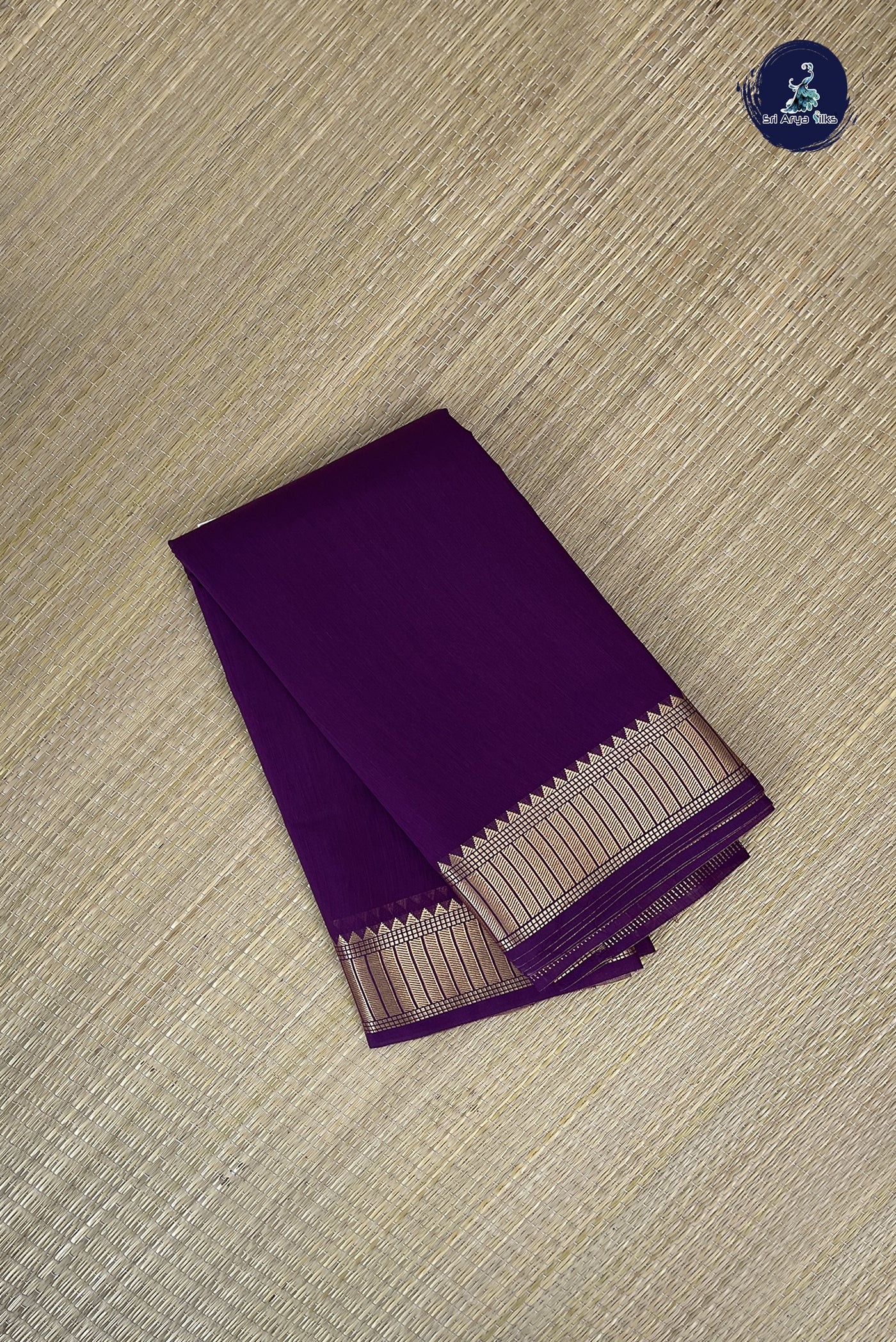 Dark Plum Budget Semi Silk Cotton Saree With Plain Pattern