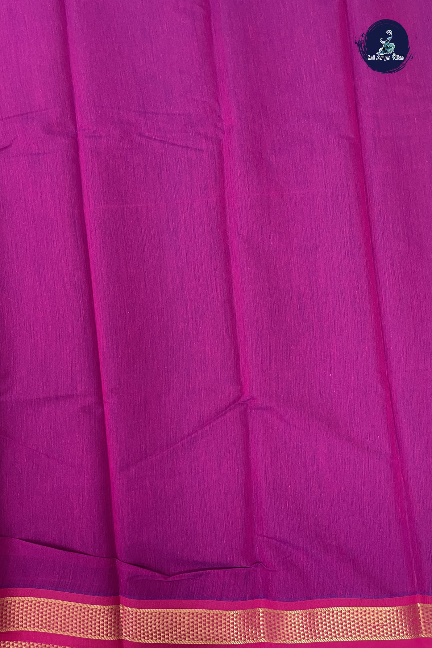 Dark Brinjal Budget Semi Silk Cotton Saree With Plain Pattern