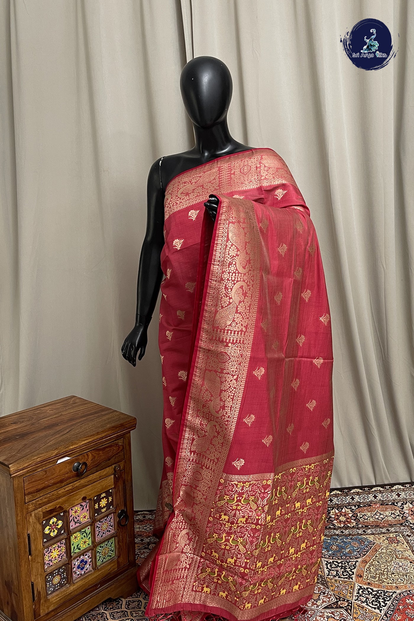Reddish Pink Semi Tussar Saree With Zari Buttas Pattern