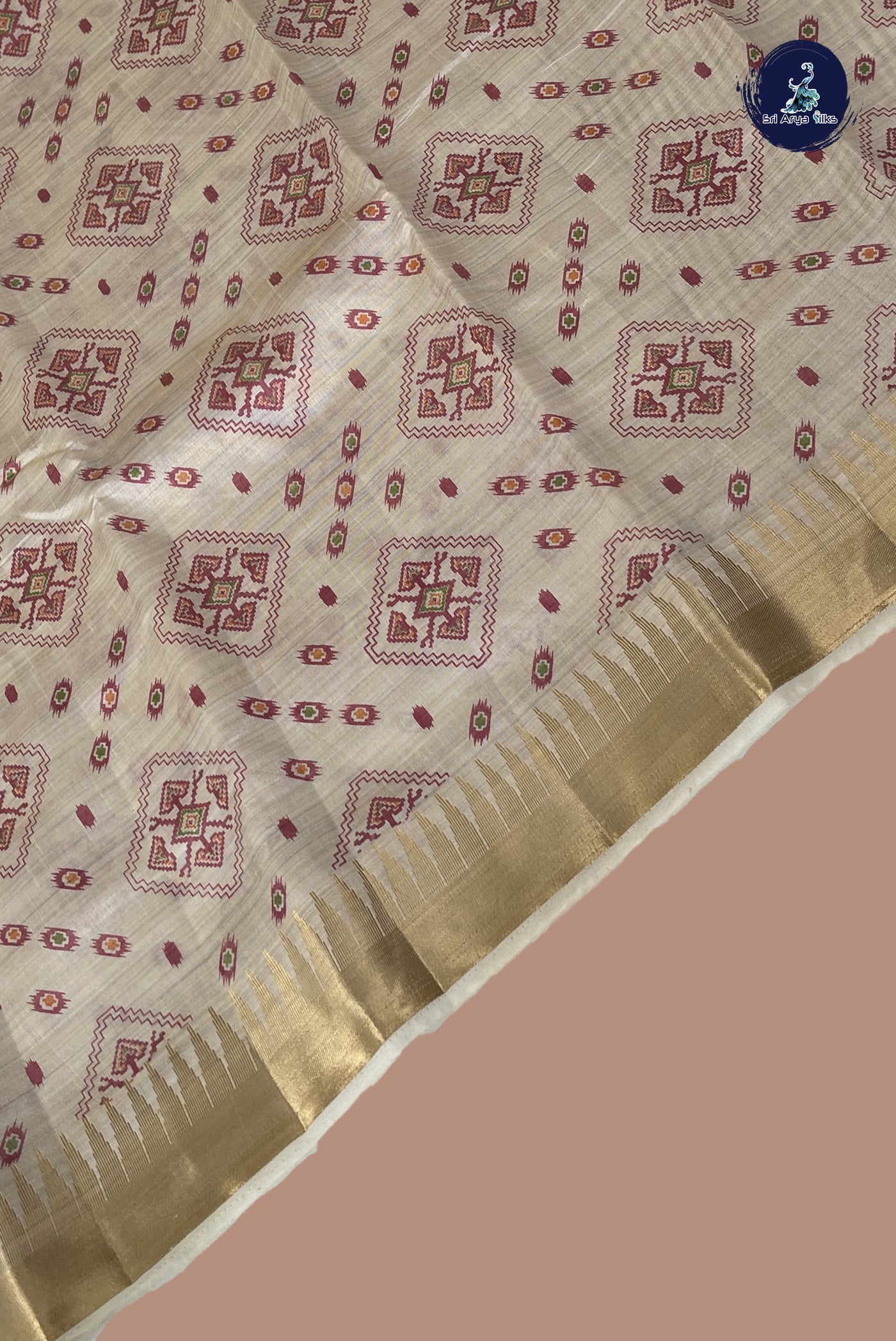 Off White Semi Tussar Saree With Printed Pattern